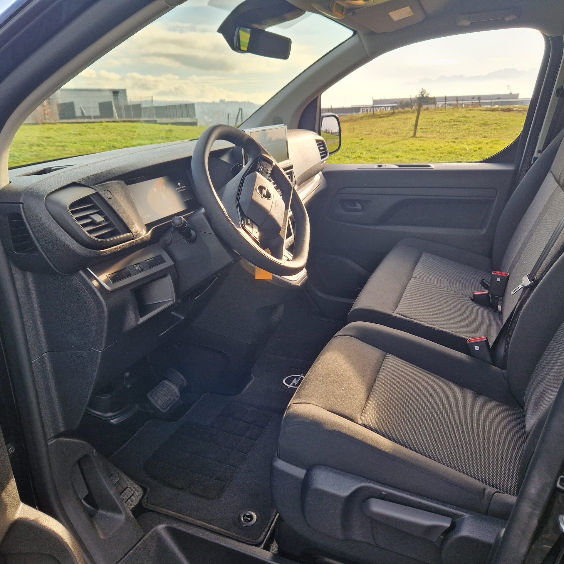 OPEL Vivaro Combi 2.0 CDTI s/s XL-image-17