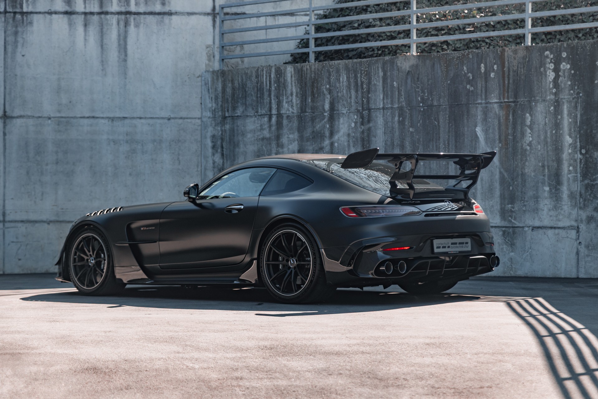 MERCEDES-BENZ AMG GT Black Series-image-10