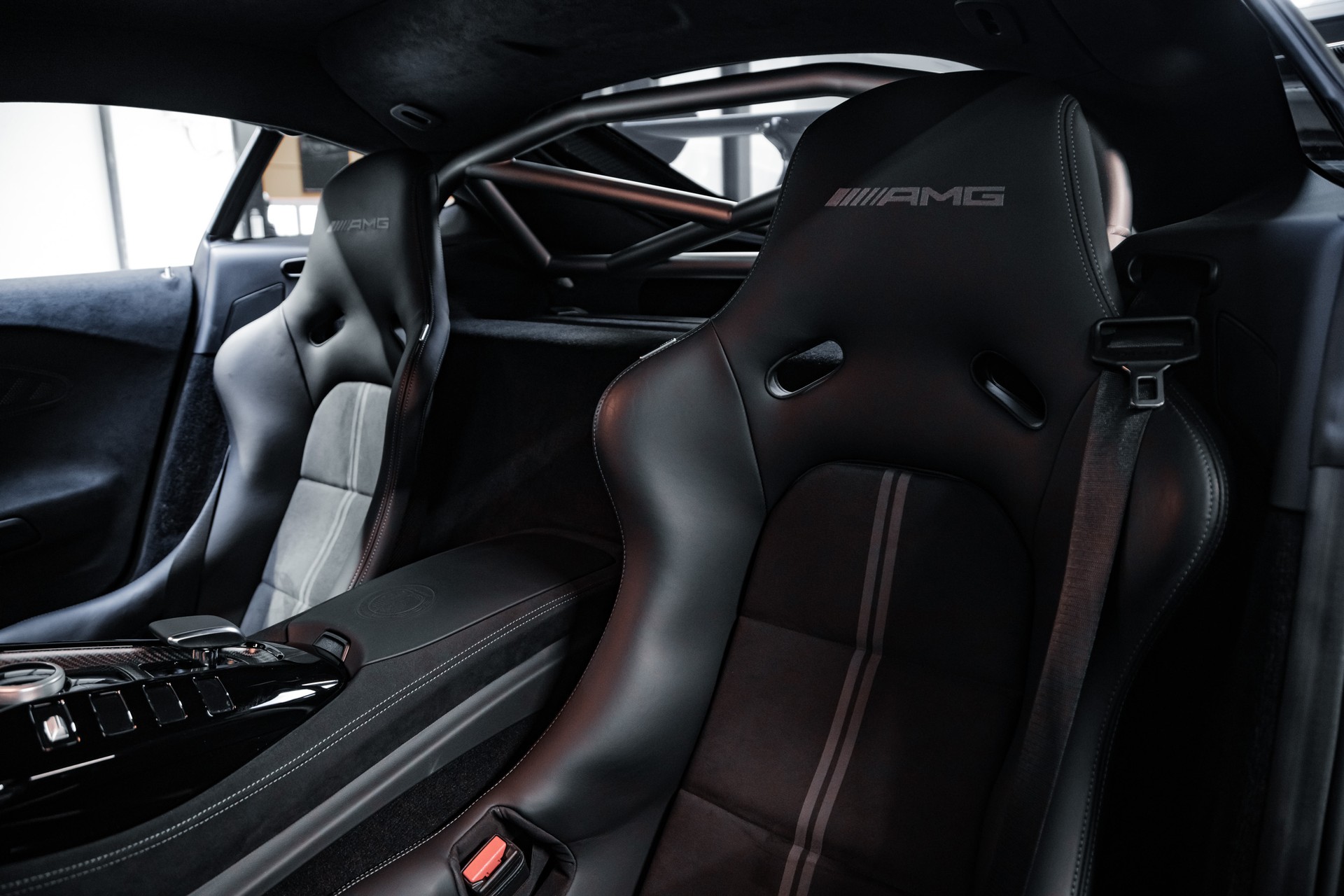 MERCEDES-BENZ AMG GT Black Series-image-25