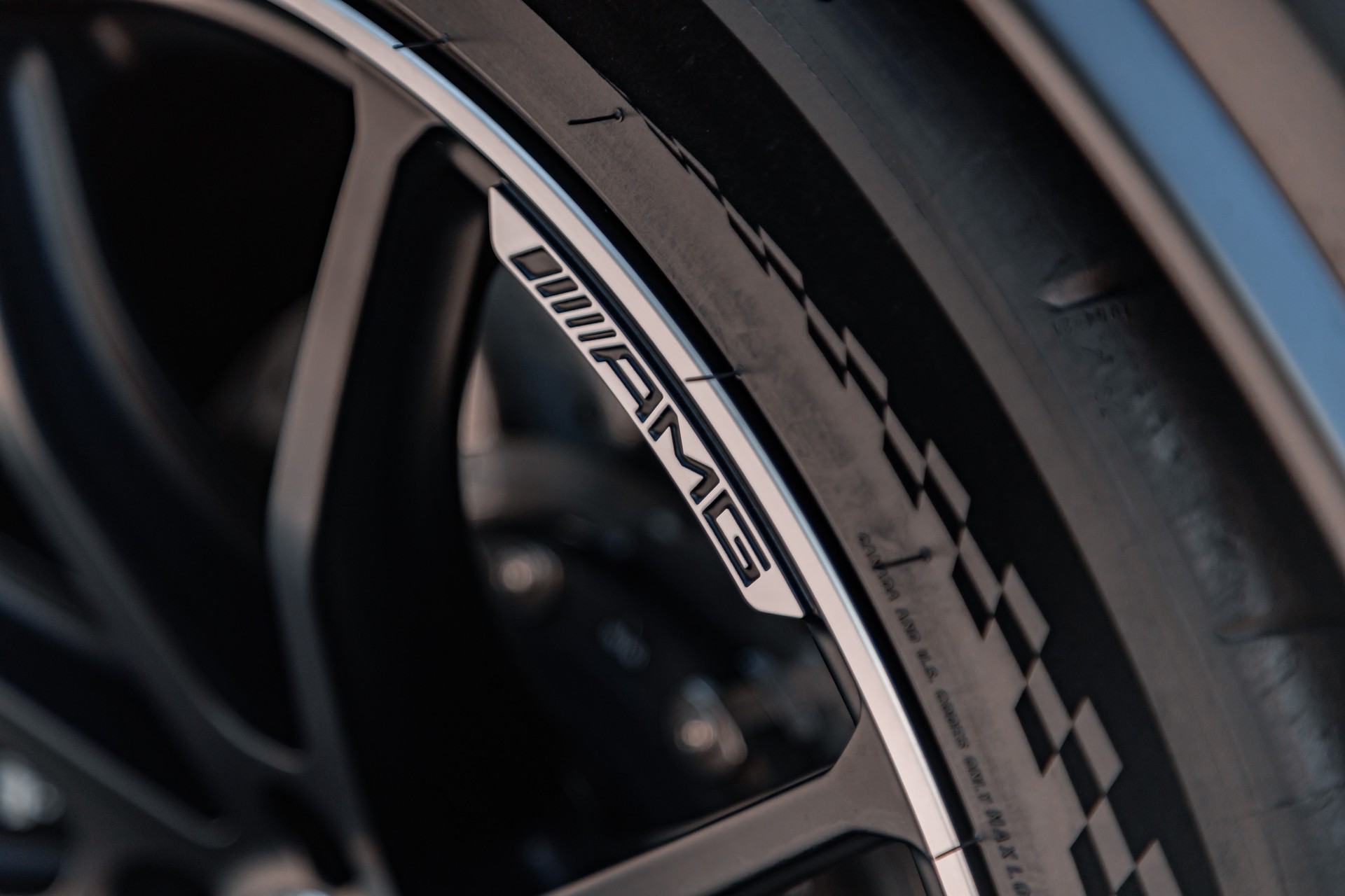 MERCEDES-BENZ AMG GT Black Series-image-5