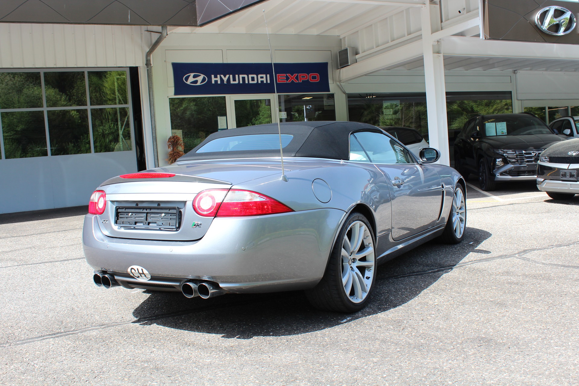 JAGUAR XKR 4.2 V8 SC Cabriolet 420PS Aut.-image-9