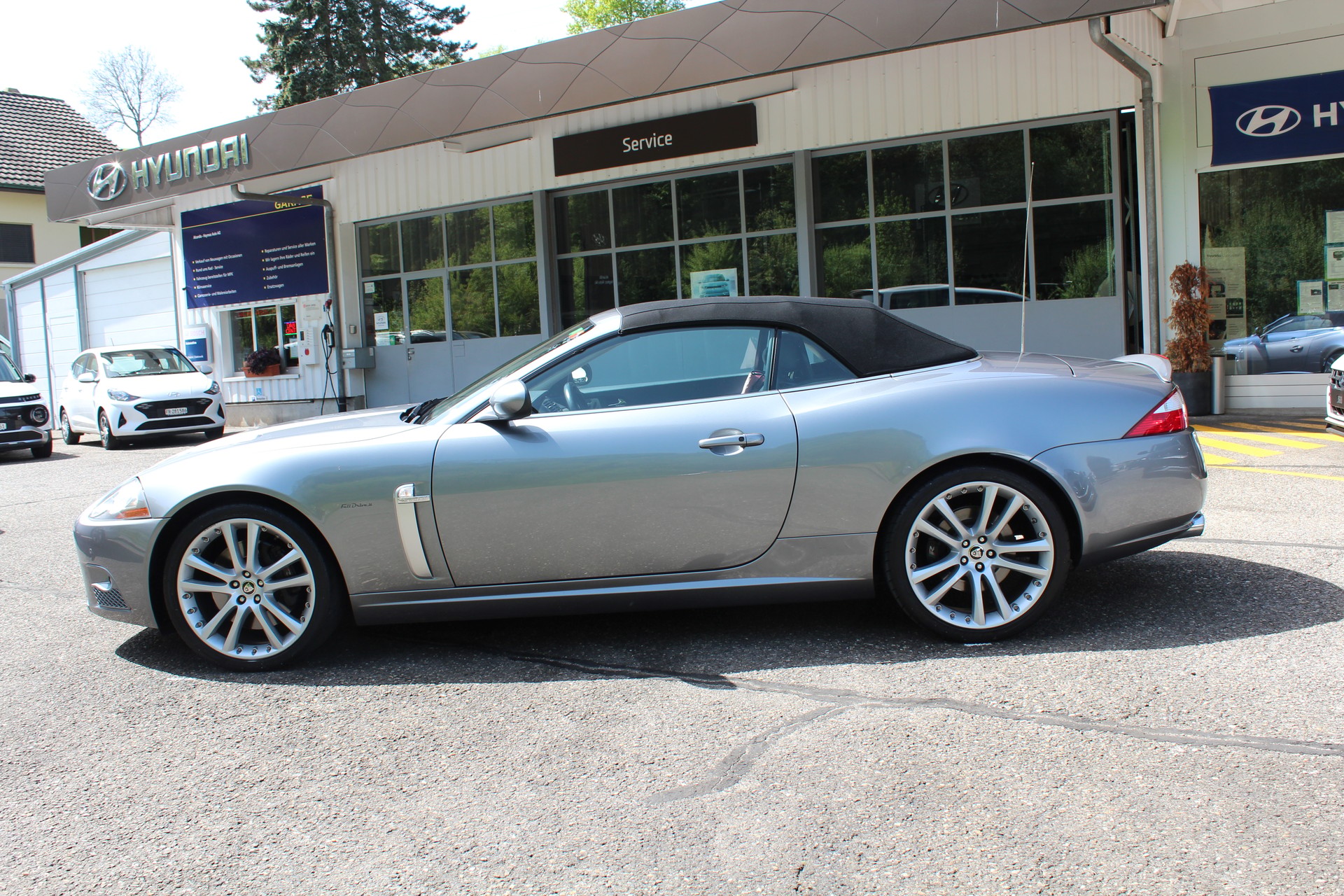 JAGUAR XKR 4.2 V8 SC Cabriolet 420PS Aut.-showroom-element-1