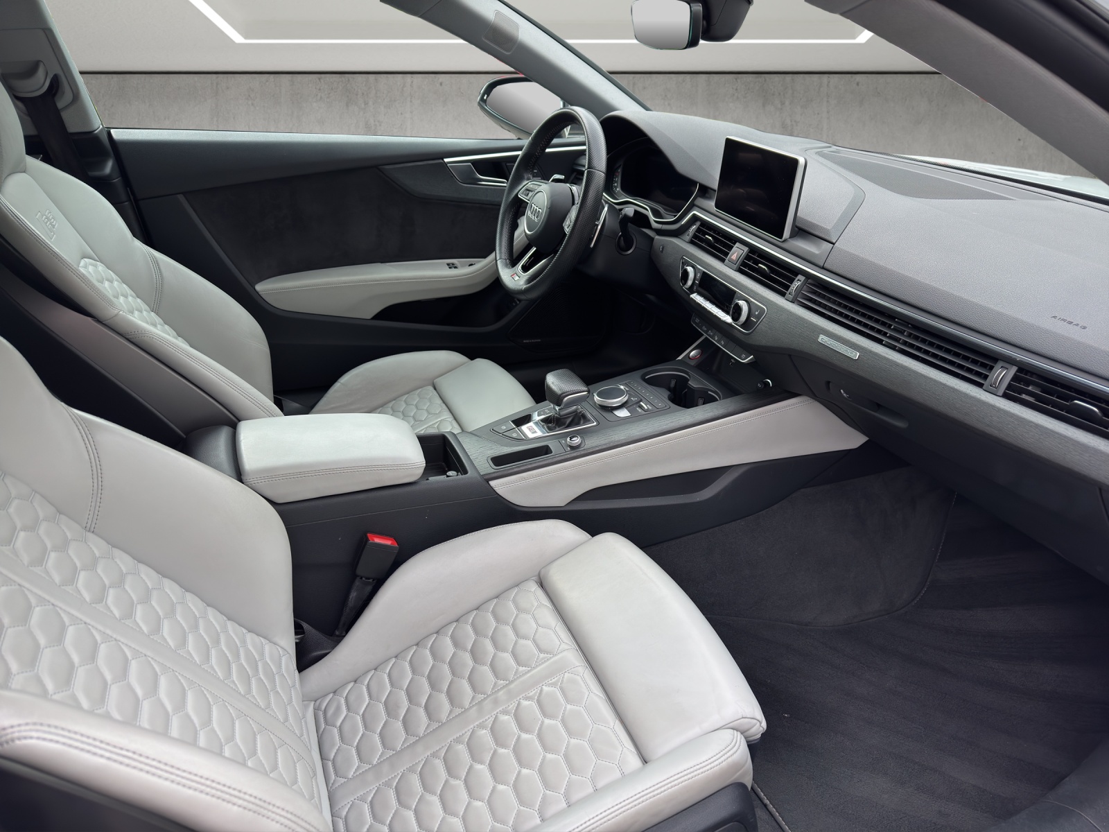 AUDI RS5 Coupé 2.9 TFSI quattro tiptronic-image-9