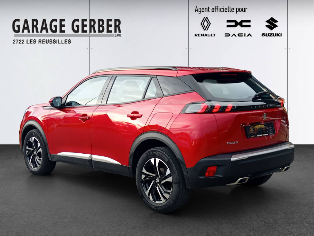 PEUGEOT 2008 1.2 PureTech 130 Allure-image-7