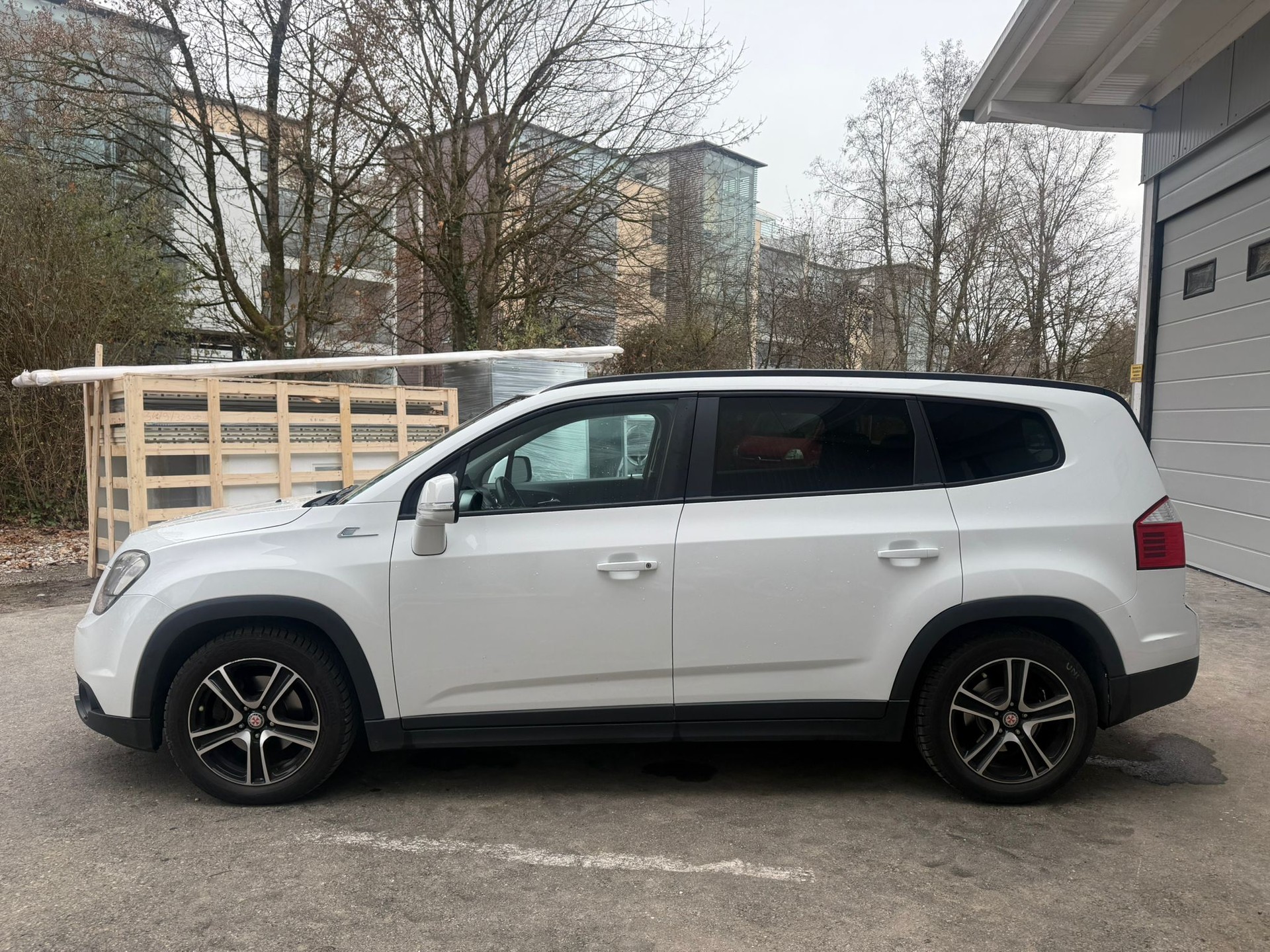CHEVROLET Orlando 1.4 Turbo LTZ-image-2