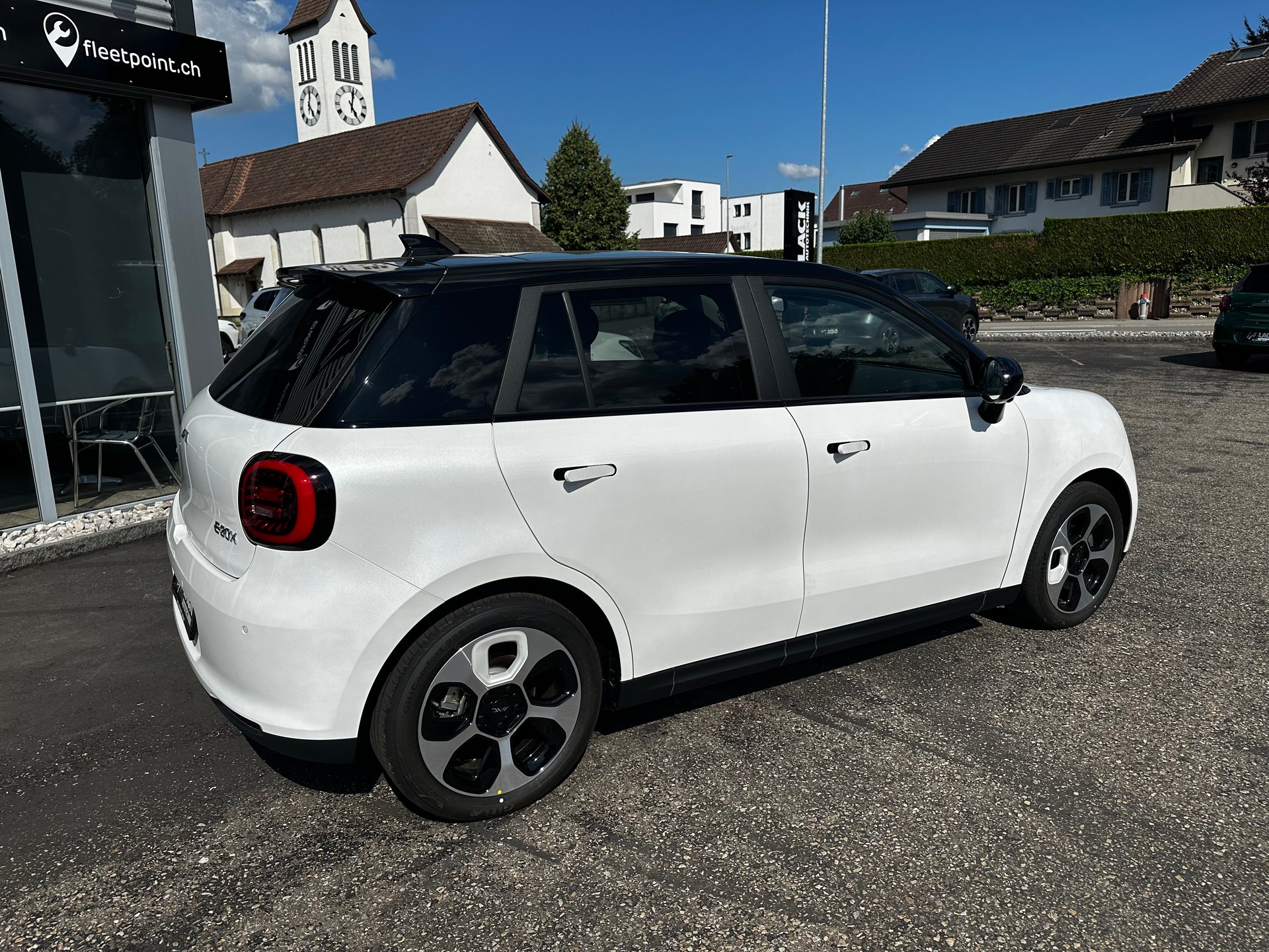 JAC E30X 41 kWh City 293km-showroom-element-3