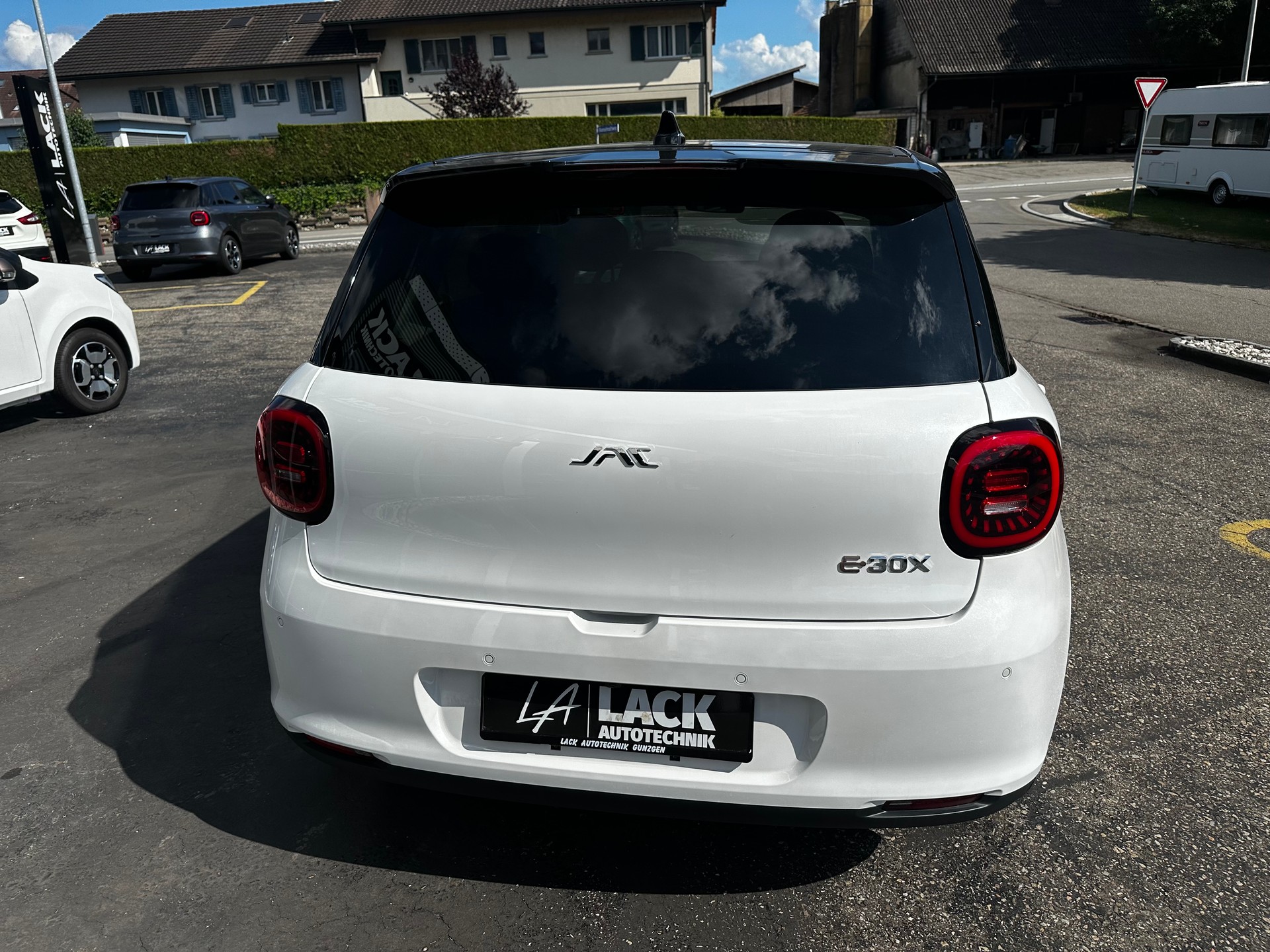 JAC E30X 41 kWh City 293km-image-5