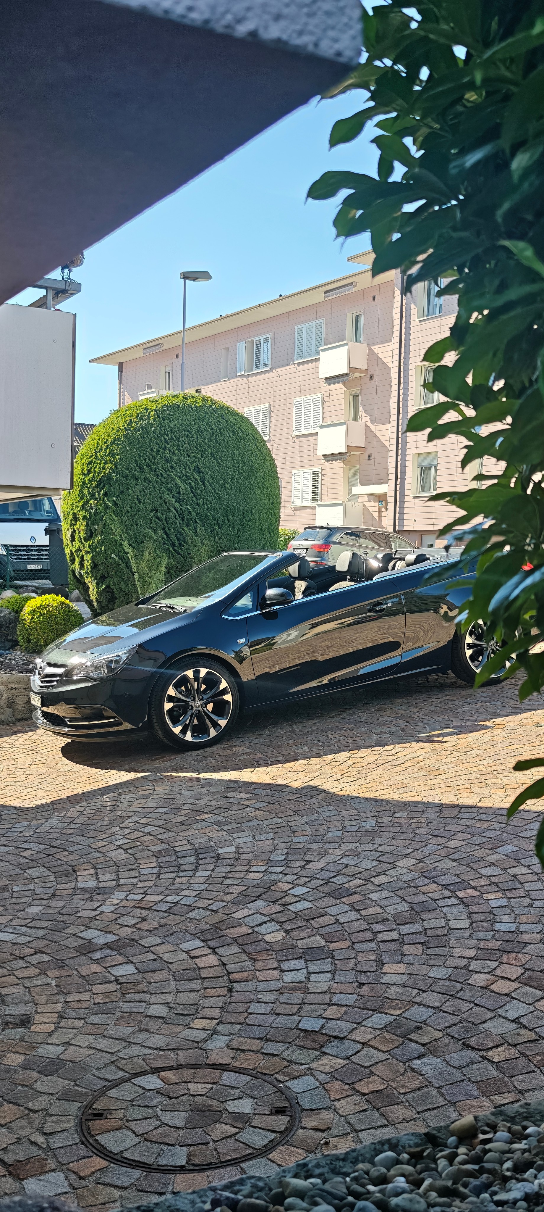 OPEL Cascada 1.6i 16V Cosmo-image-1
