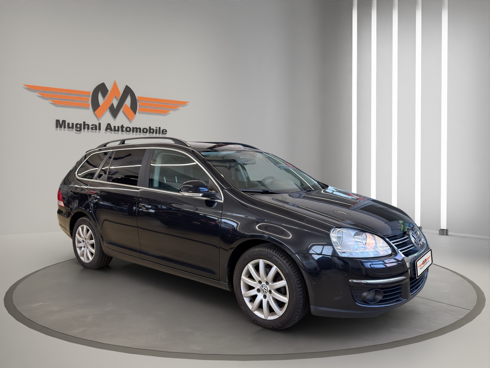 VW Golf Variant 1.4 TSI Comfortline DSG-image-2