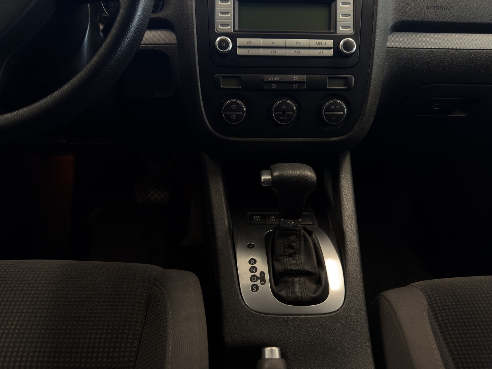 VW Golf Variant 1.4 TSI Comfortline DSG-image-10