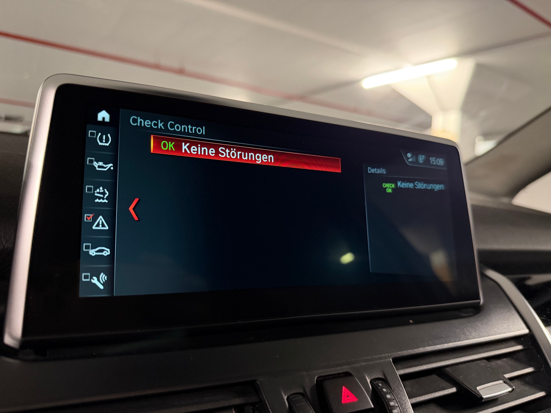 BMW 216d Gran Tourer DKG-image-15