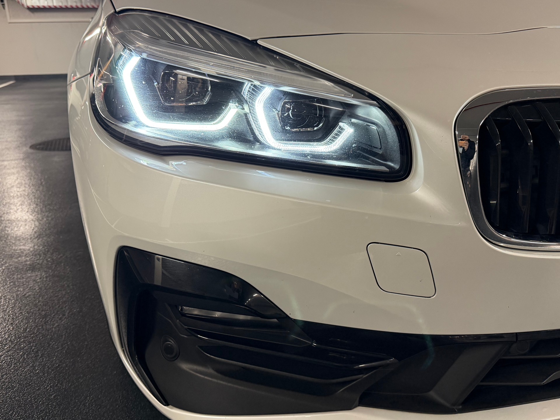 BMW 216d Gran Tourer DKG-image-4