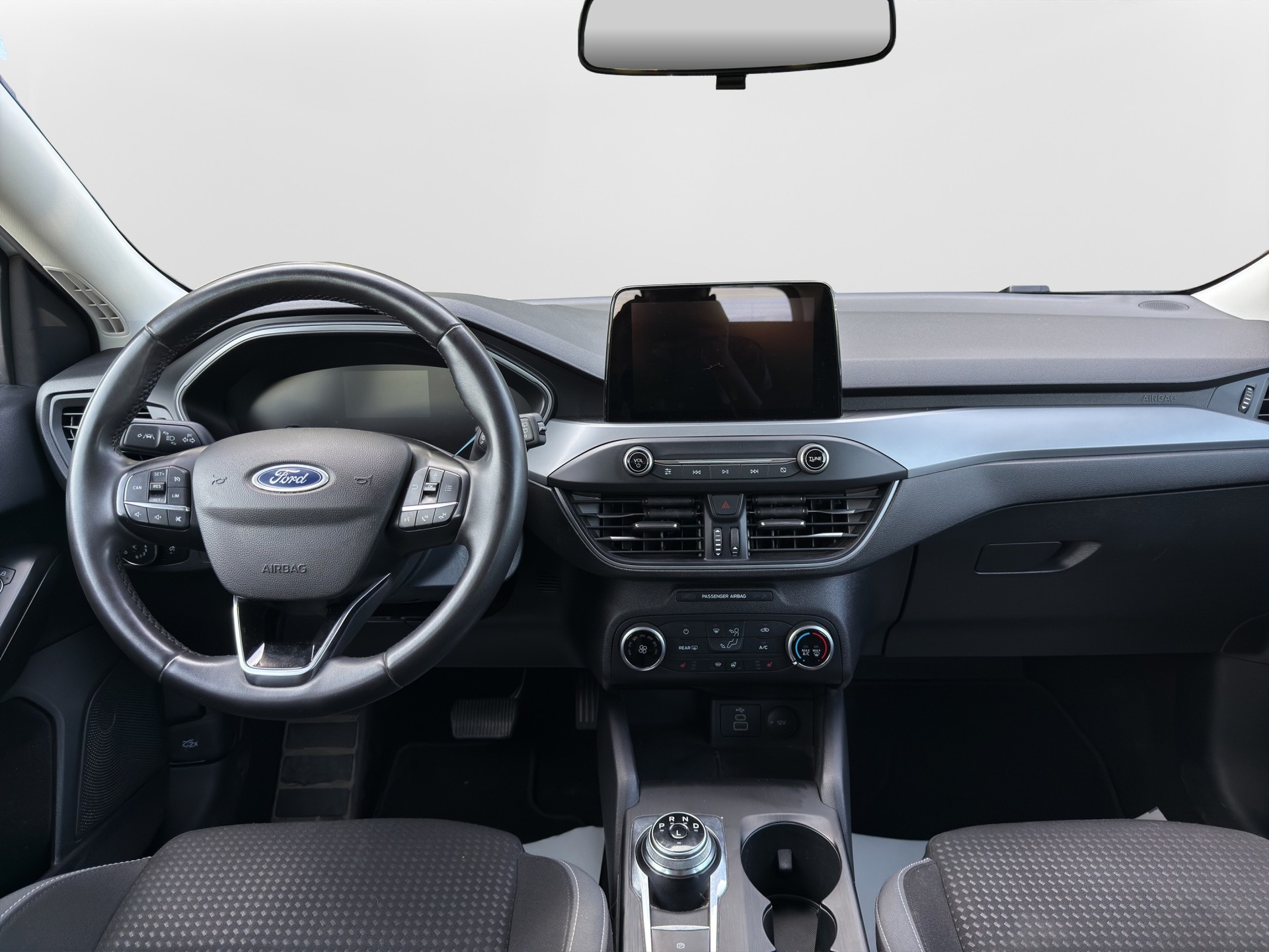FORD Focus 1.5 TDCi Cool Connect Automatic-image-8
