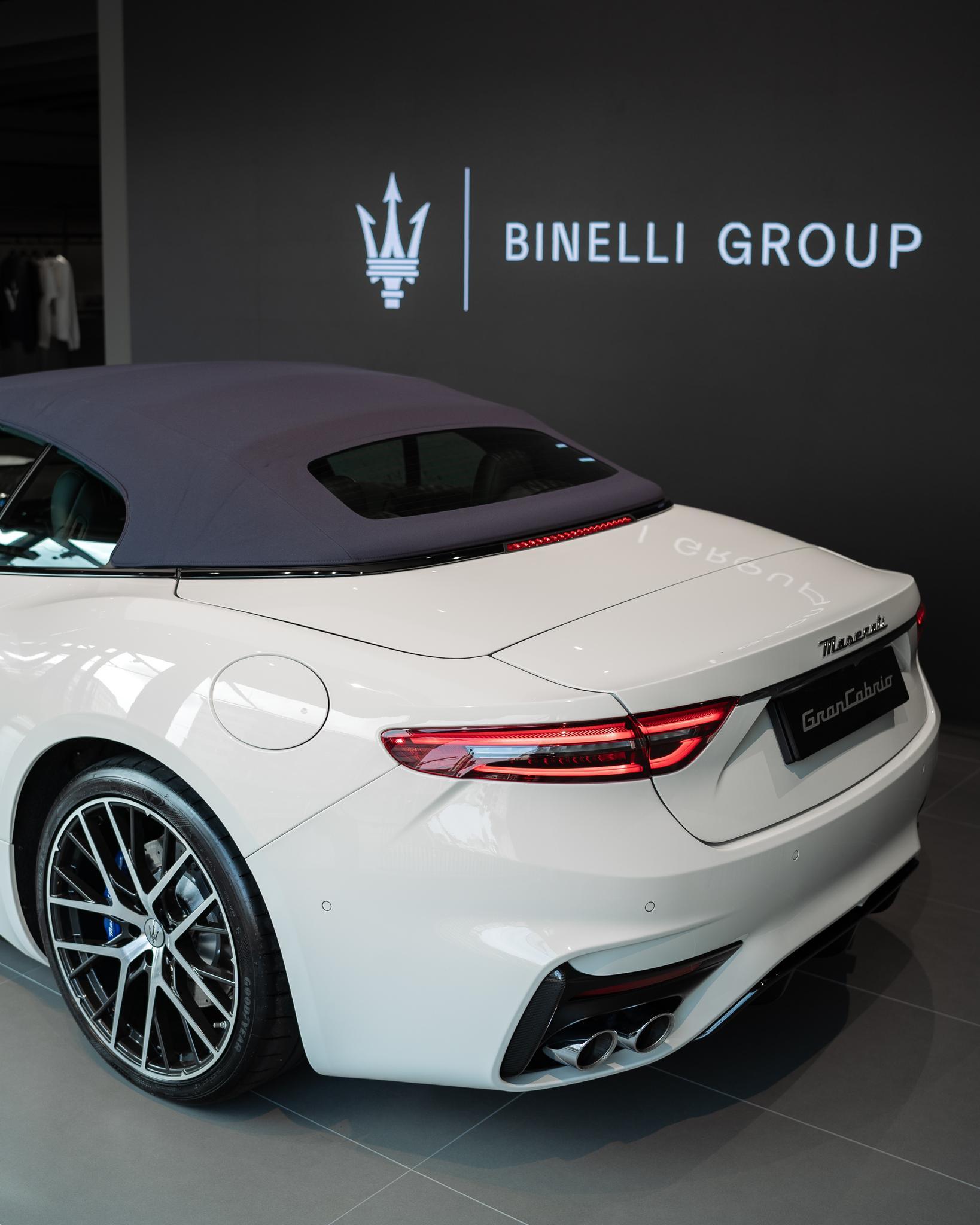 MASERATI Gran Cabrio 3.0 V6 Trofeo - FUORISERIE-image-4