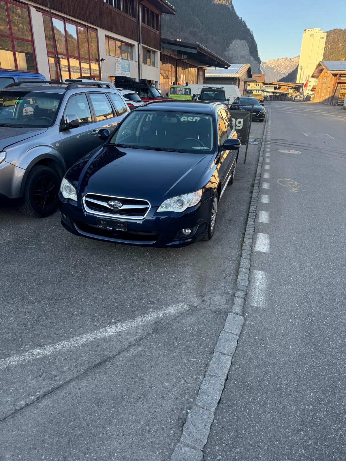 SUBARU Legacy 2.0R AWD Limited-image-11