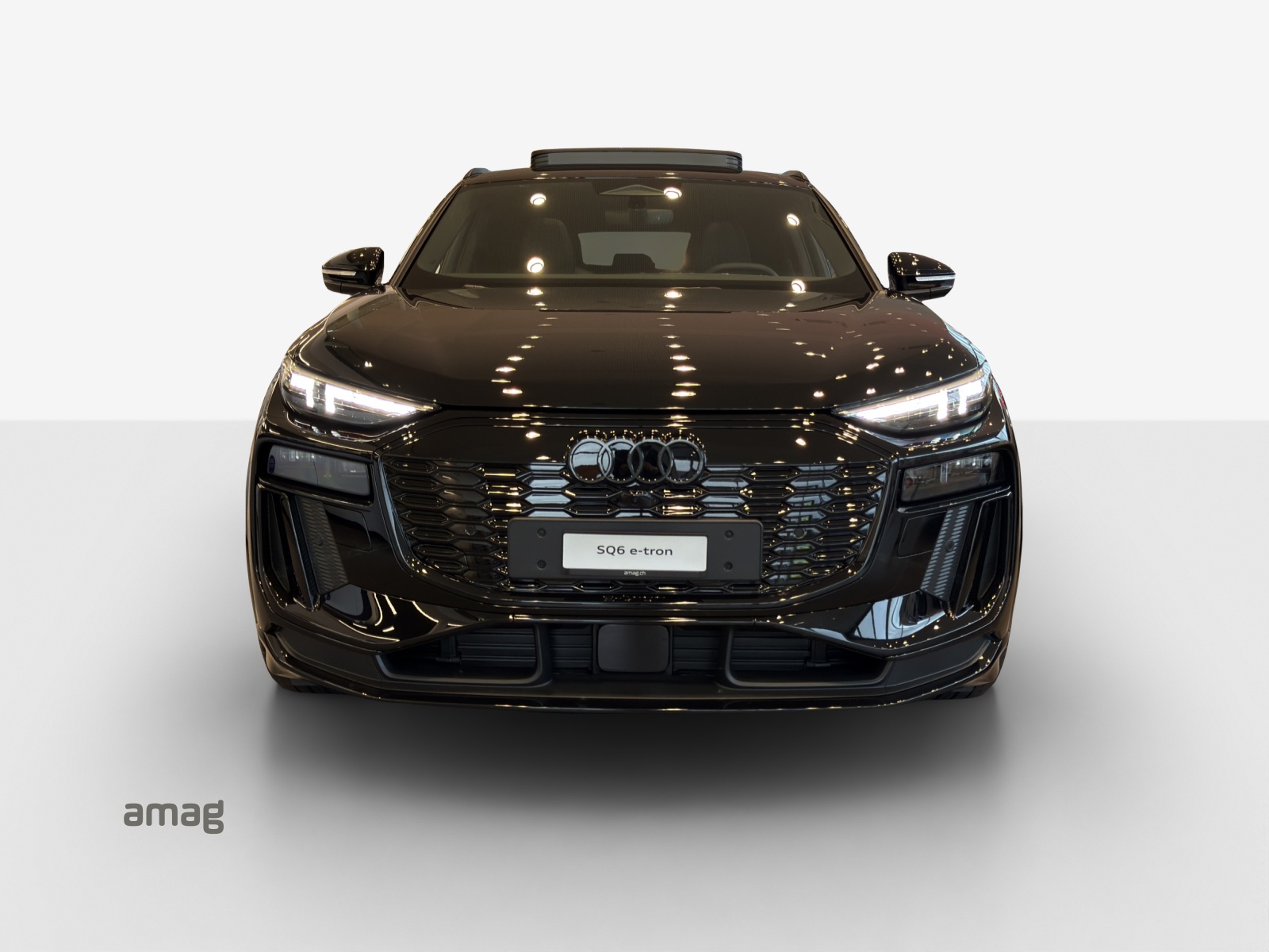 AUDI SQ6 Sportback e-tron quattro-image-6