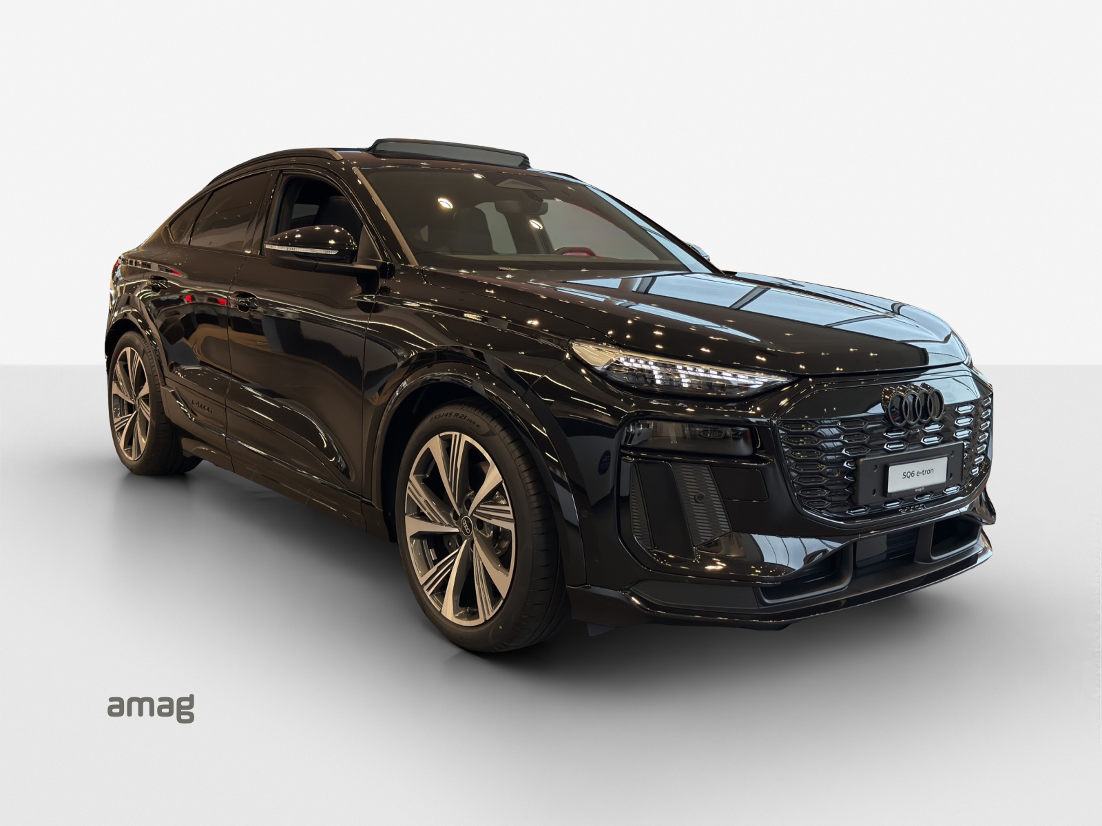 AUDI SQ6 Sportback e-tron quattro-image-5