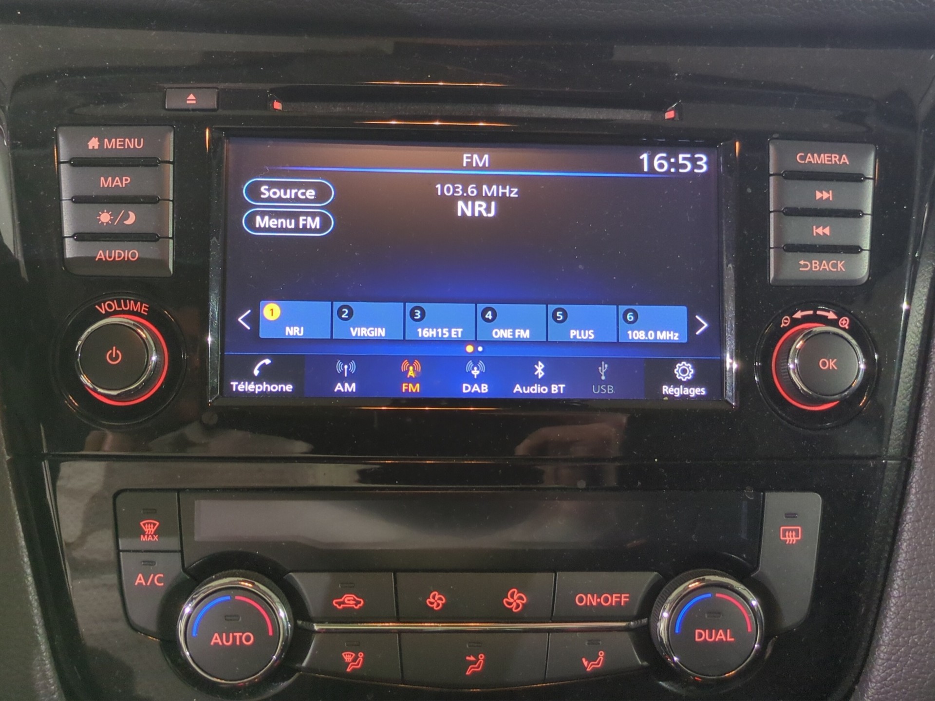 NISSAN Qashqai 1.3 DIG-T Akari DCT-image-12