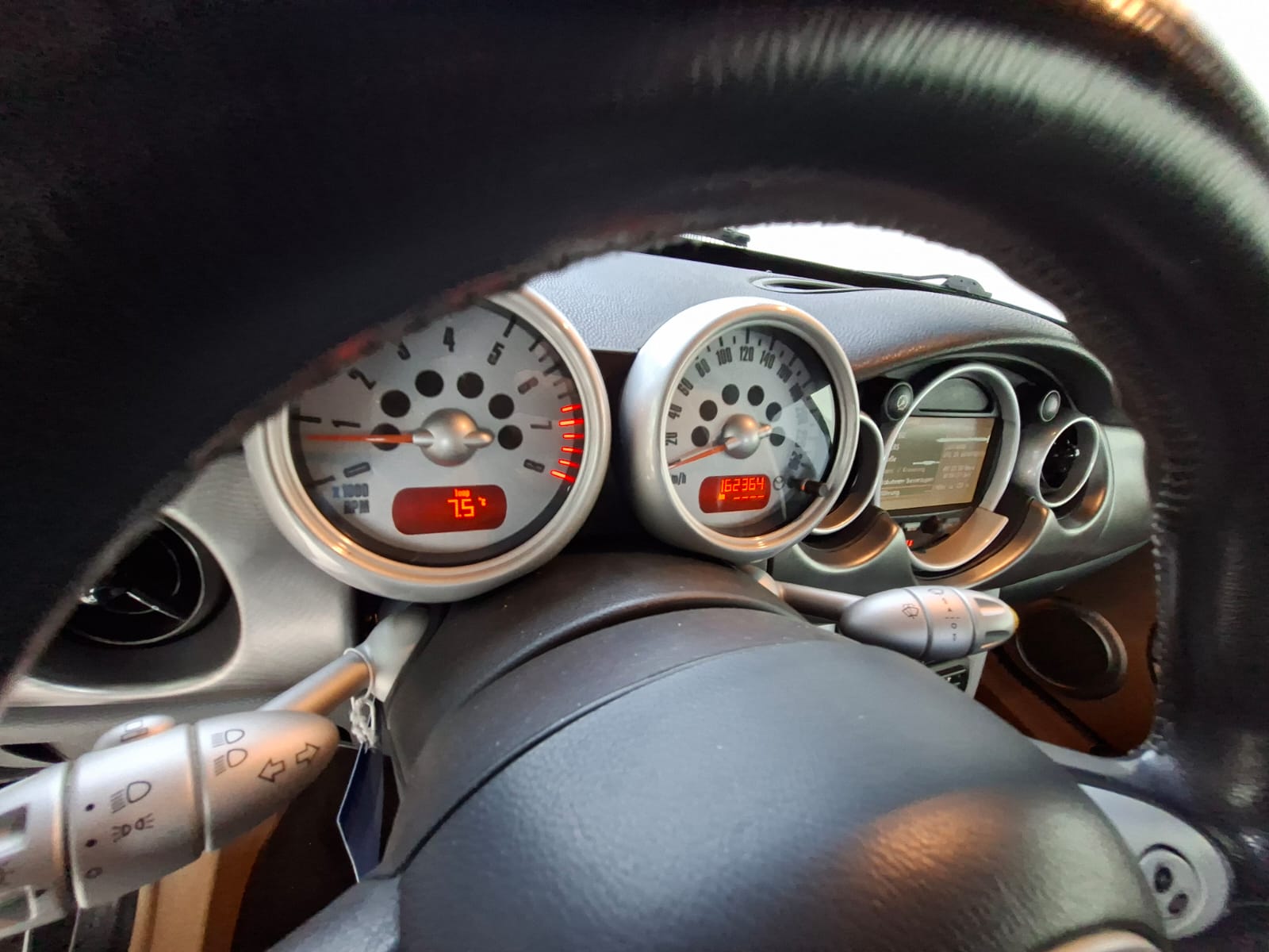 MINI Cooper S Cabriolet-showroom-element-2