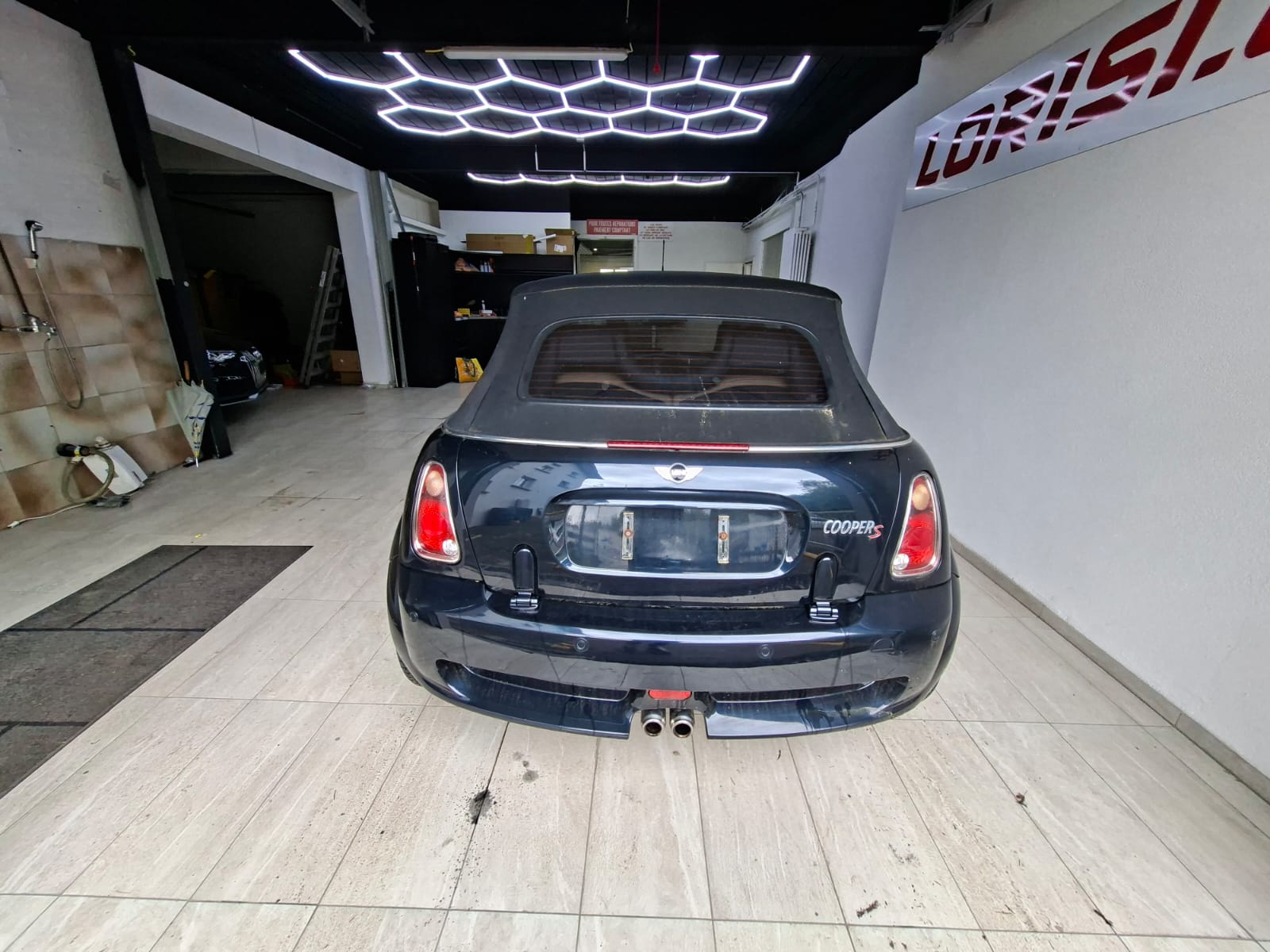 MINI Cooper S Cabriolet-image-4