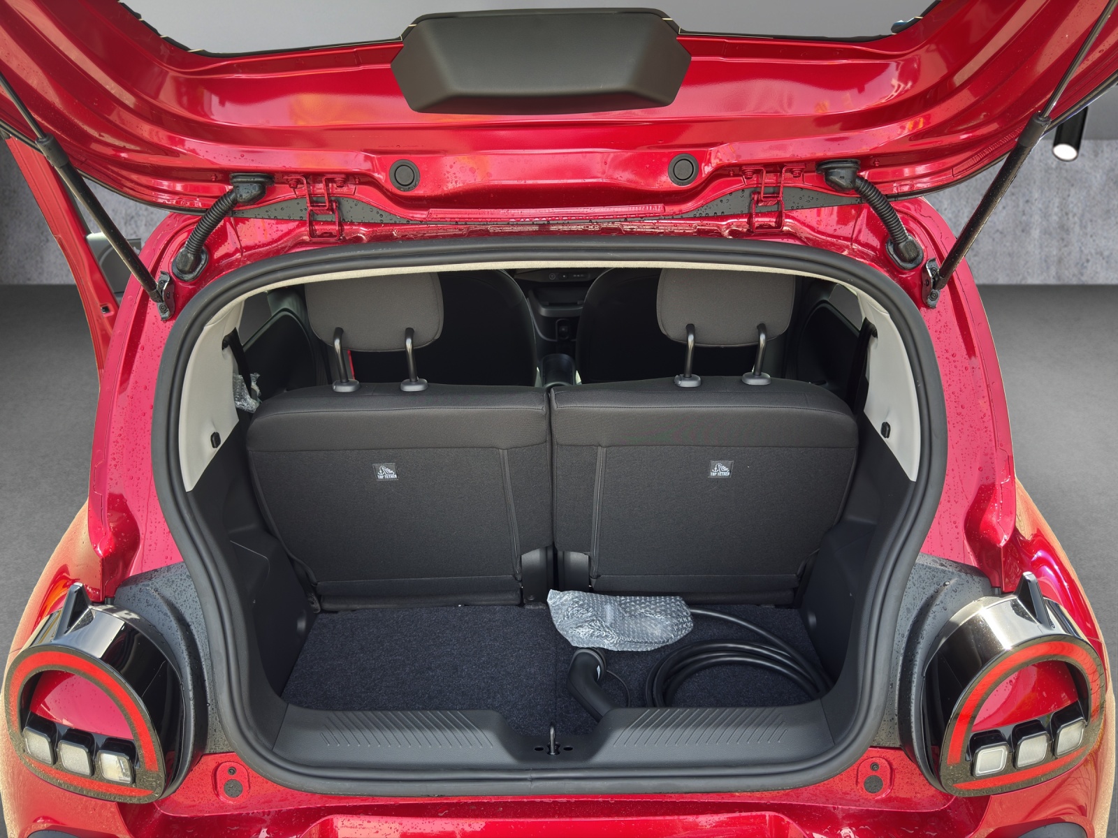 RENAULT Twingo E-Tech 27kWh Techno-image-11