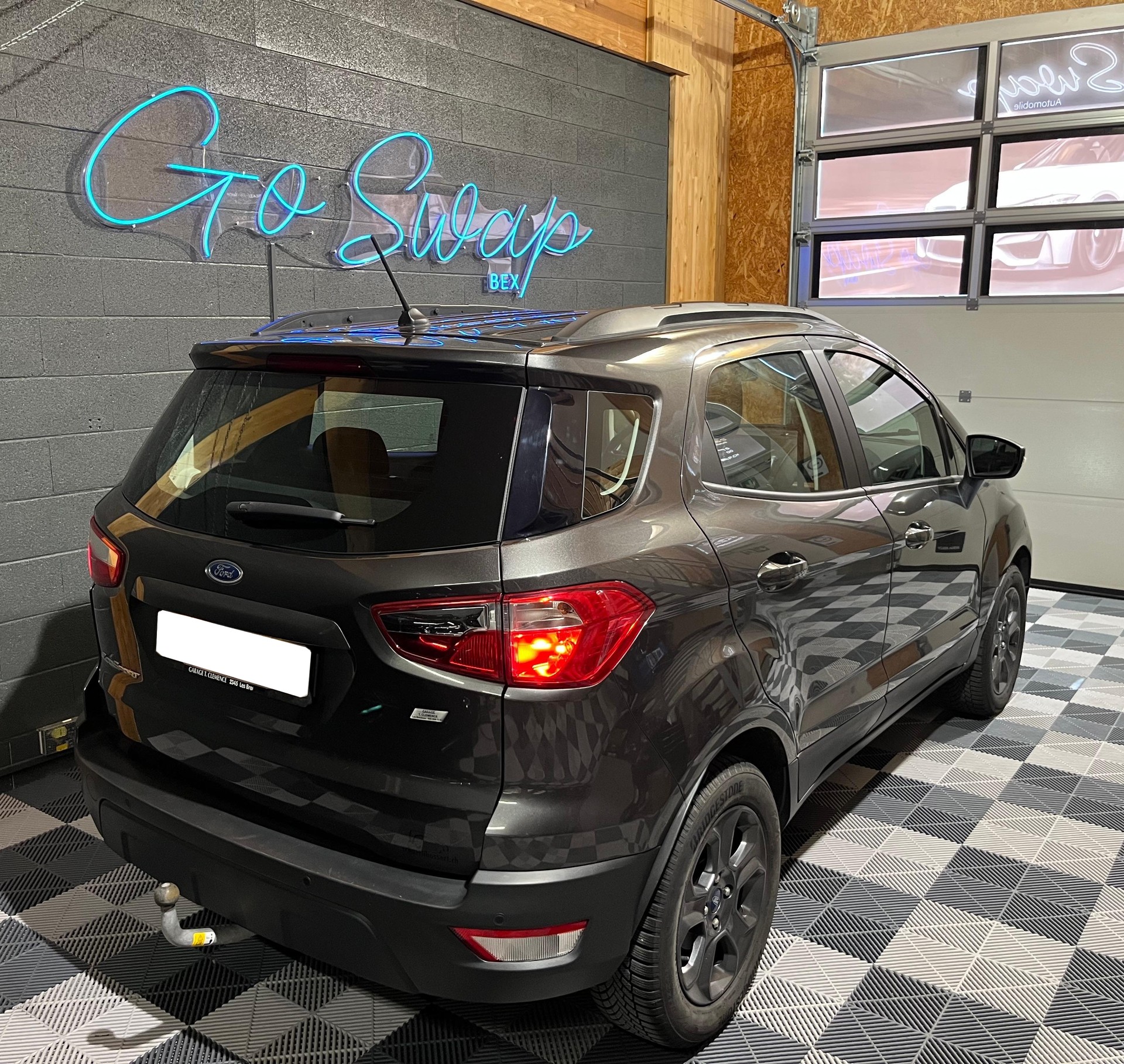 FORD EcoSport 1.0 SCTi Trend Automat-showroom-element-3