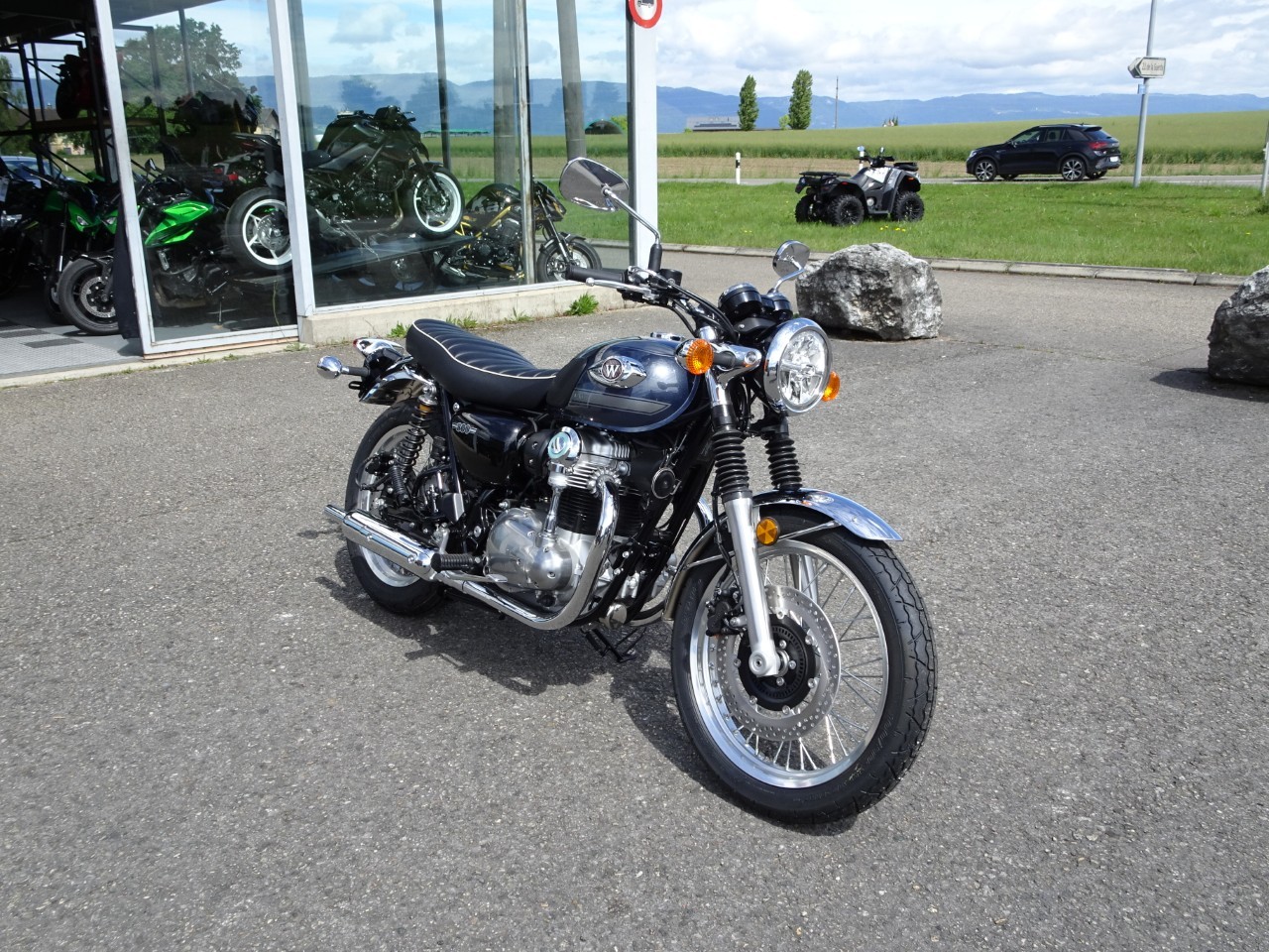 KAWASAKI W 800-image-1