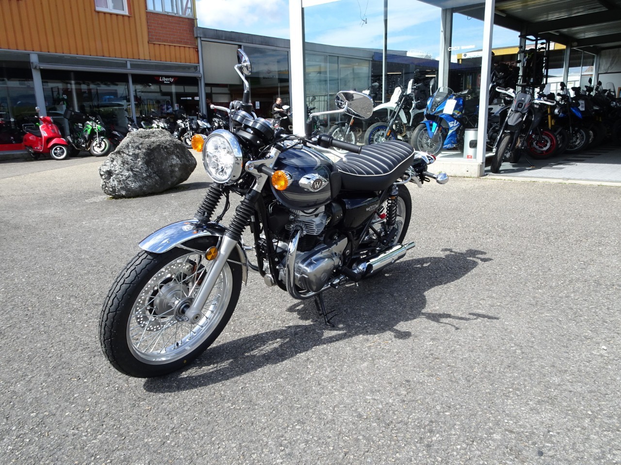 KAWASAKI W 800-image-4