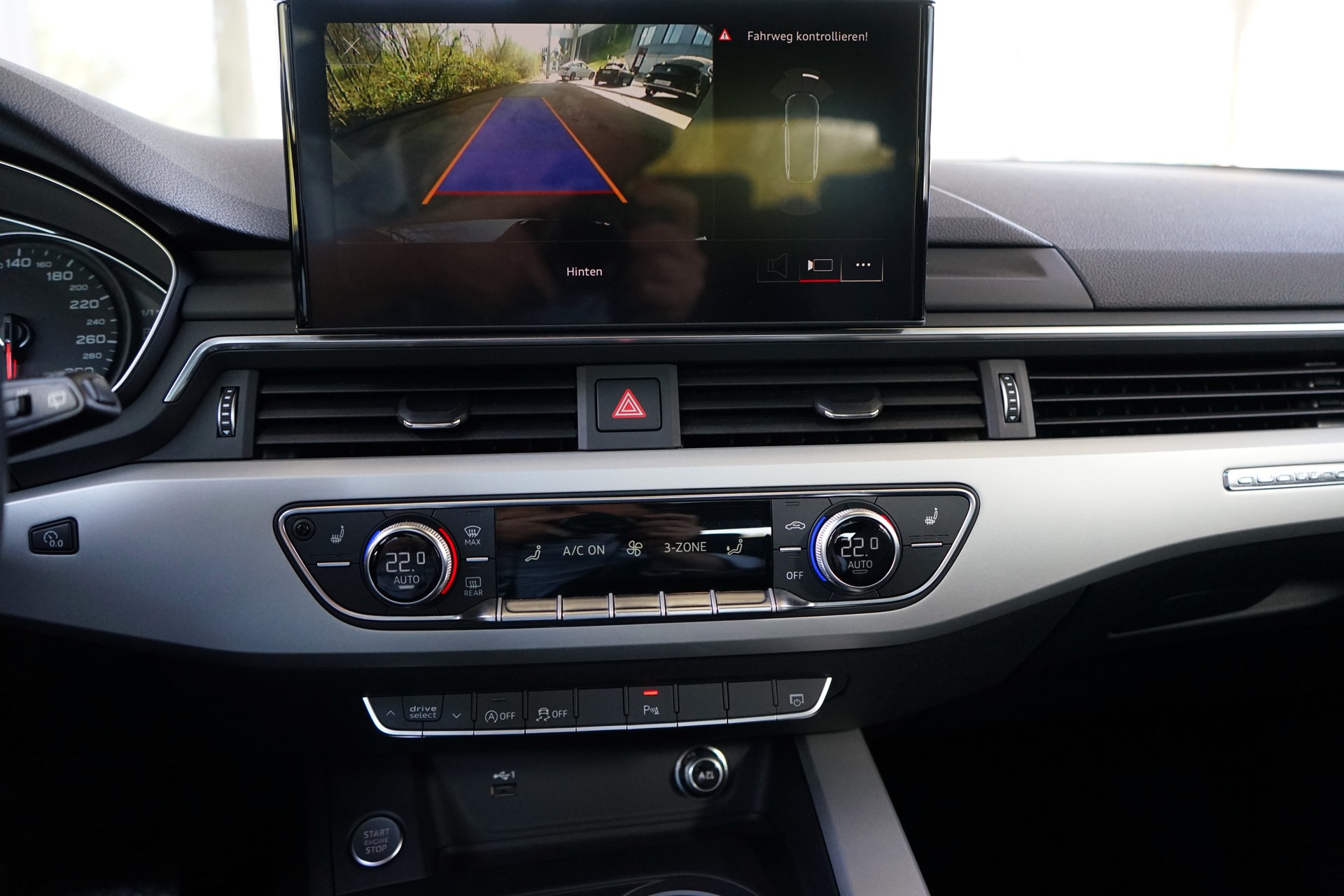 AUDI A4 Avant 50 TDI S line quattro tiptronic-image-6