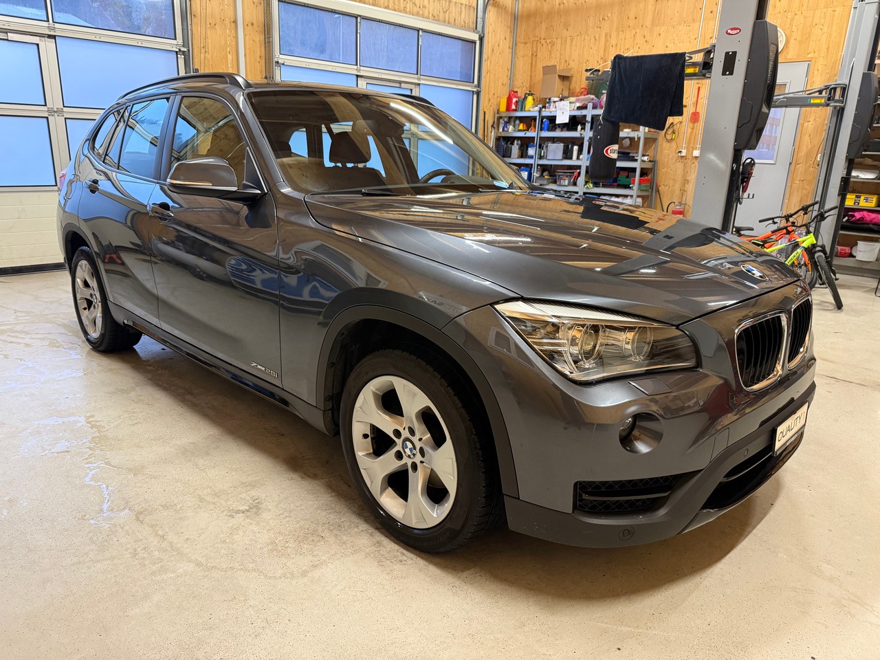 BMW X1 xDrive 28i Sport Line Steptronic-showroom-element-2