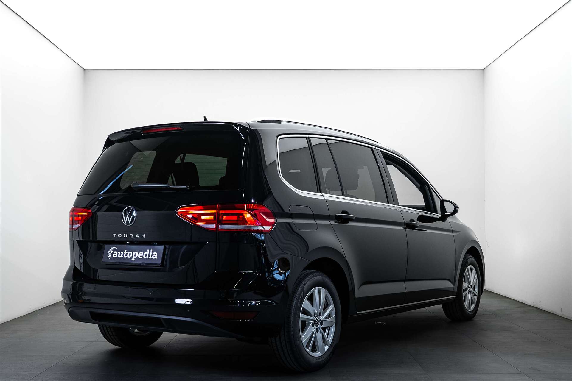 VW Touran 1.5 TSi EVO Highline 7-Plätzer DSG-Automat-showroom-element-2
