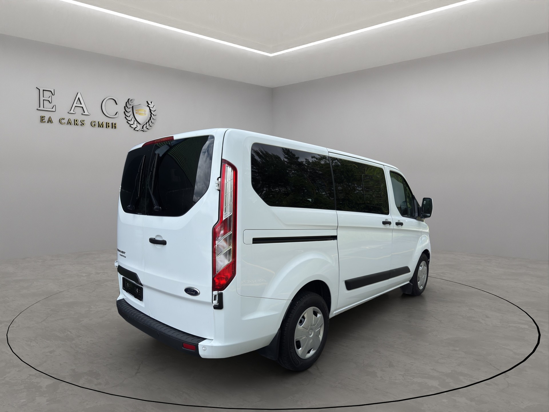 FORD Transit Custom 320 L1H1 Trend A-image-4