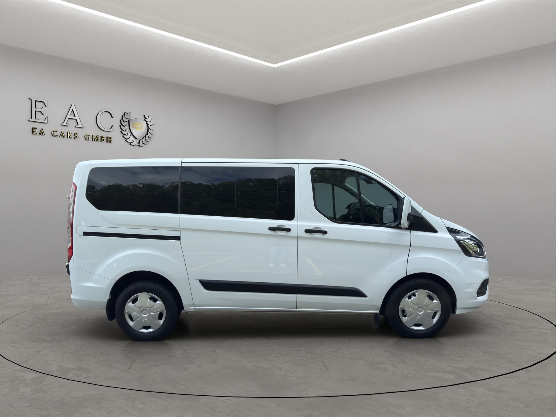 FORD Transit Custom 320 L1H1 Trend A-image-5