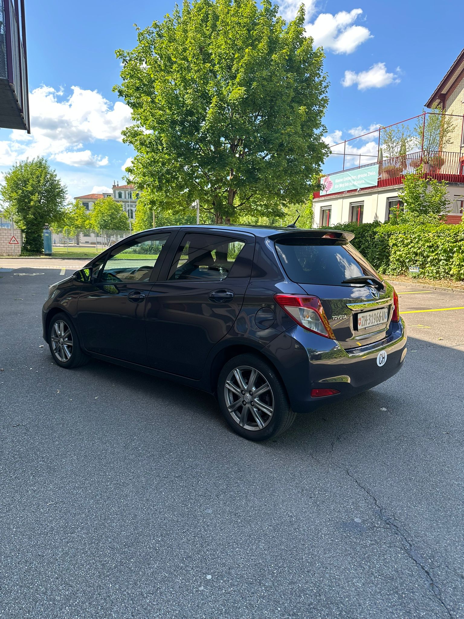 TOYOTA Yaris 1.33 Style Multidrive-image-2