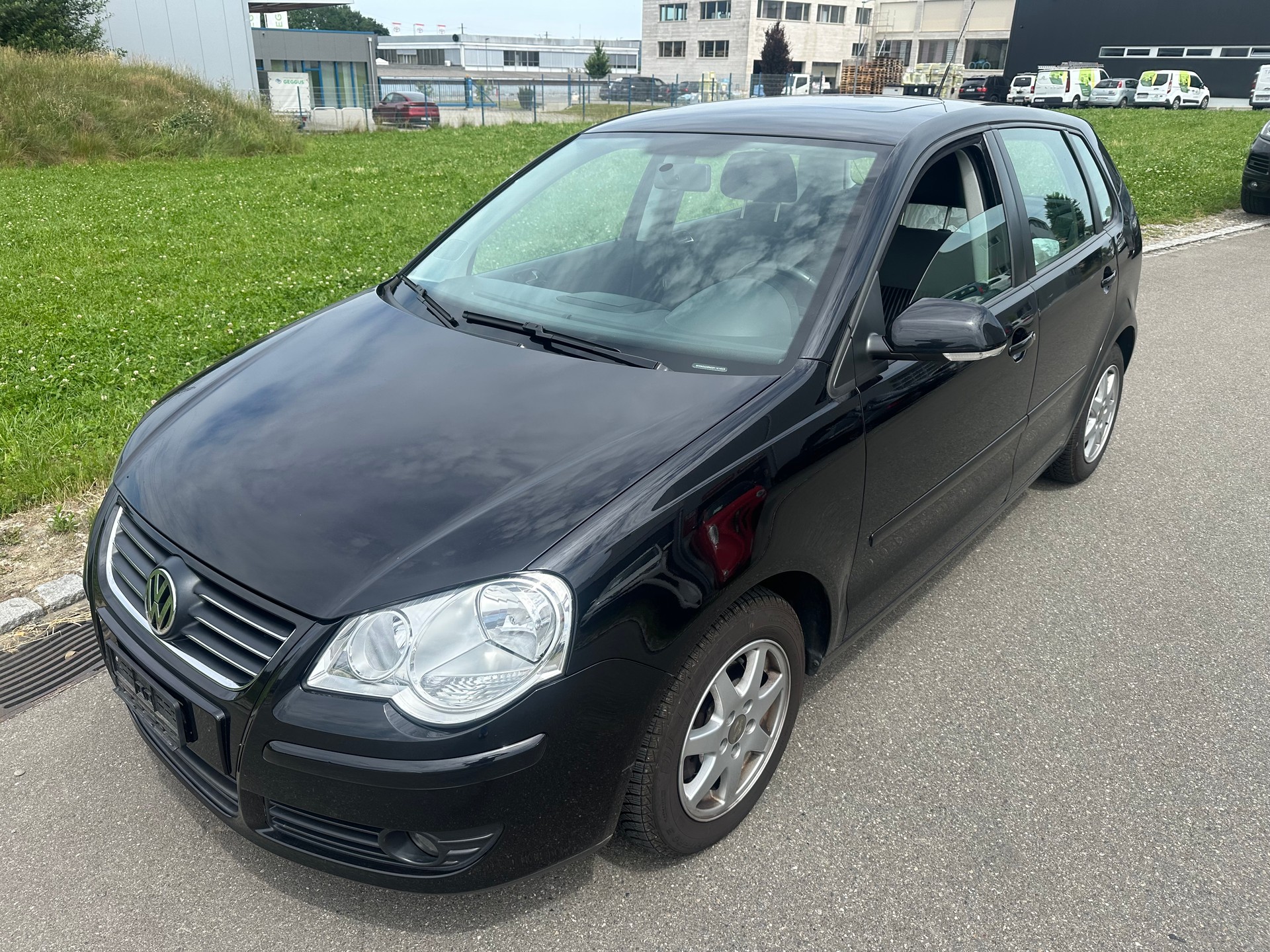 VW Polo 1.6 16V Sportline-image-1
