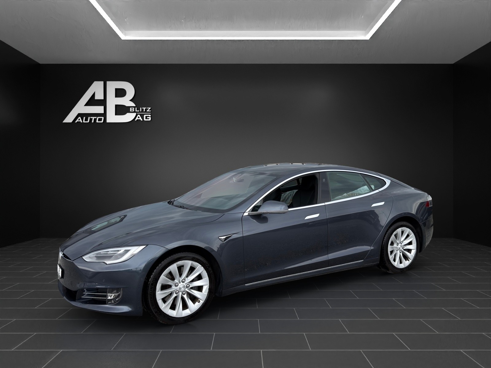 TESLA Model S 90 D 4x4 mit 525 PS-showroom-element-1