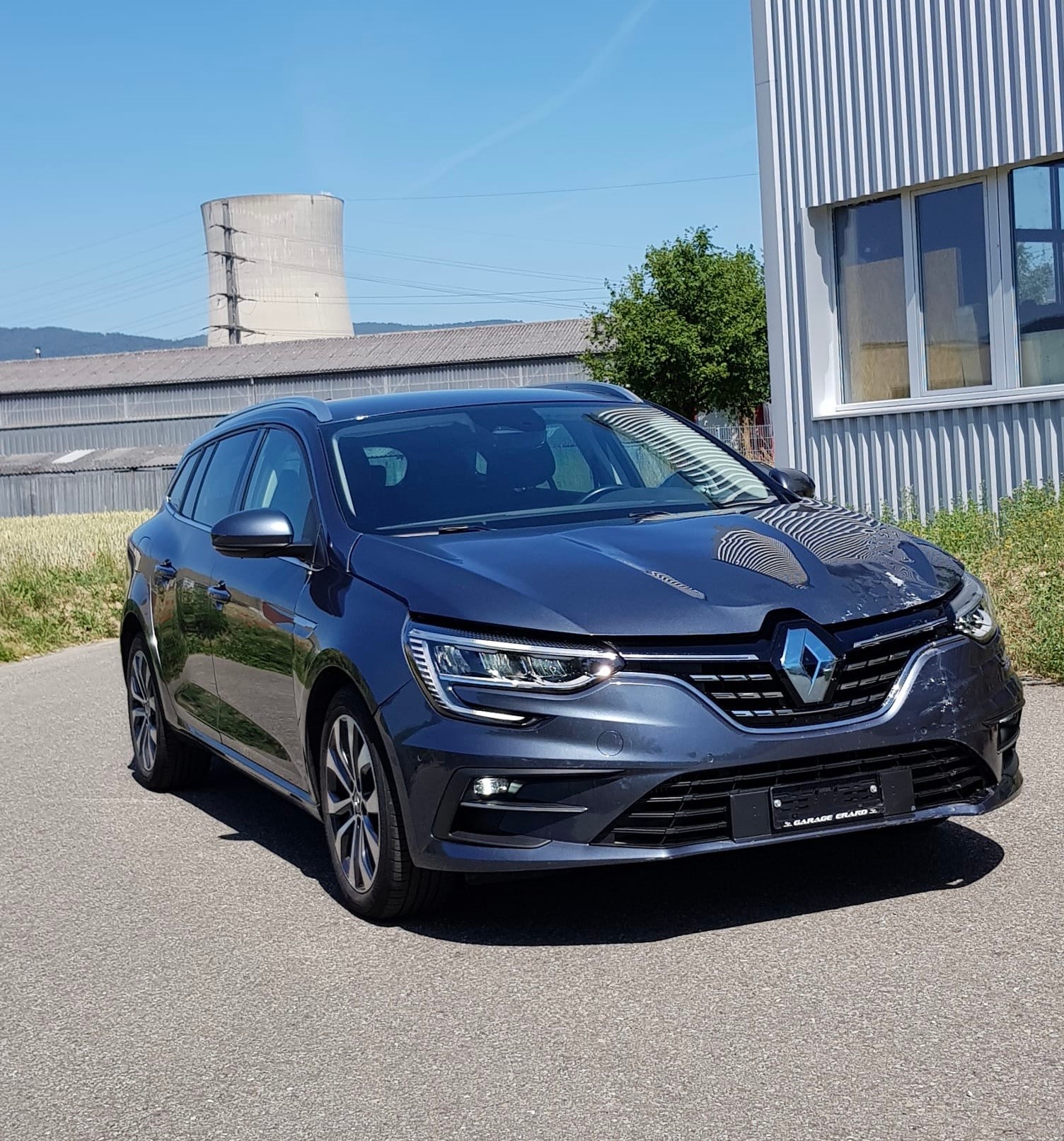 RENAULT Mégane Grandtour 1.3 16V Turbo Techno EDC Leasing Finanzierung Möglich