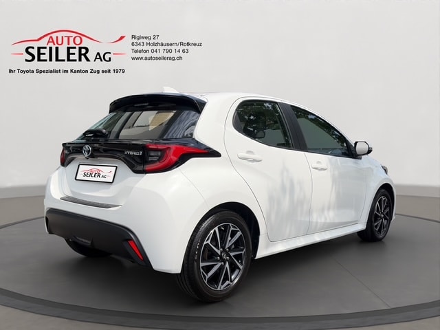 TOYOTA Yaris 1.5 Trend e-CVT-showroom-element-3