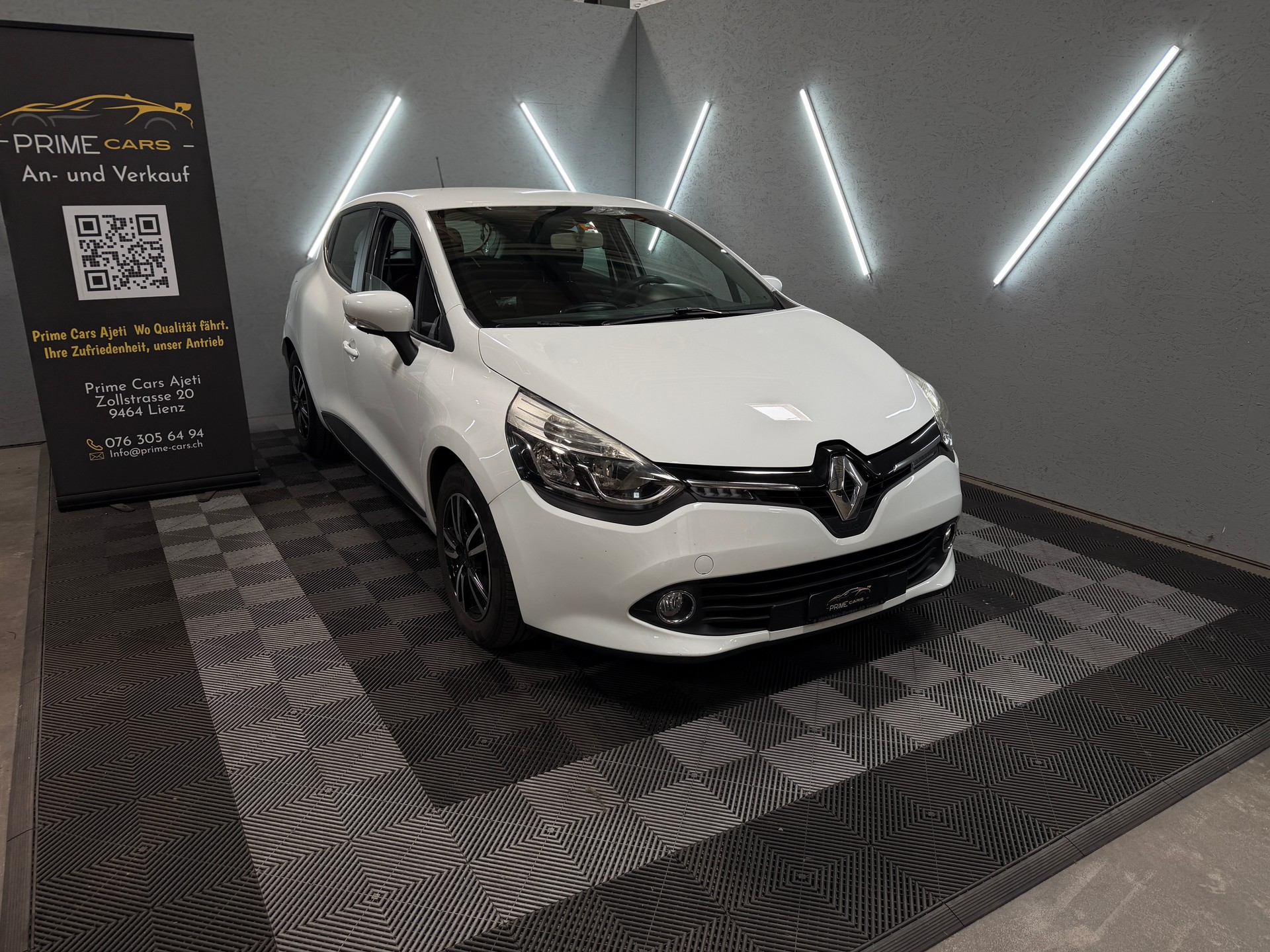 RENAULT Clio 1.2 16V Expression