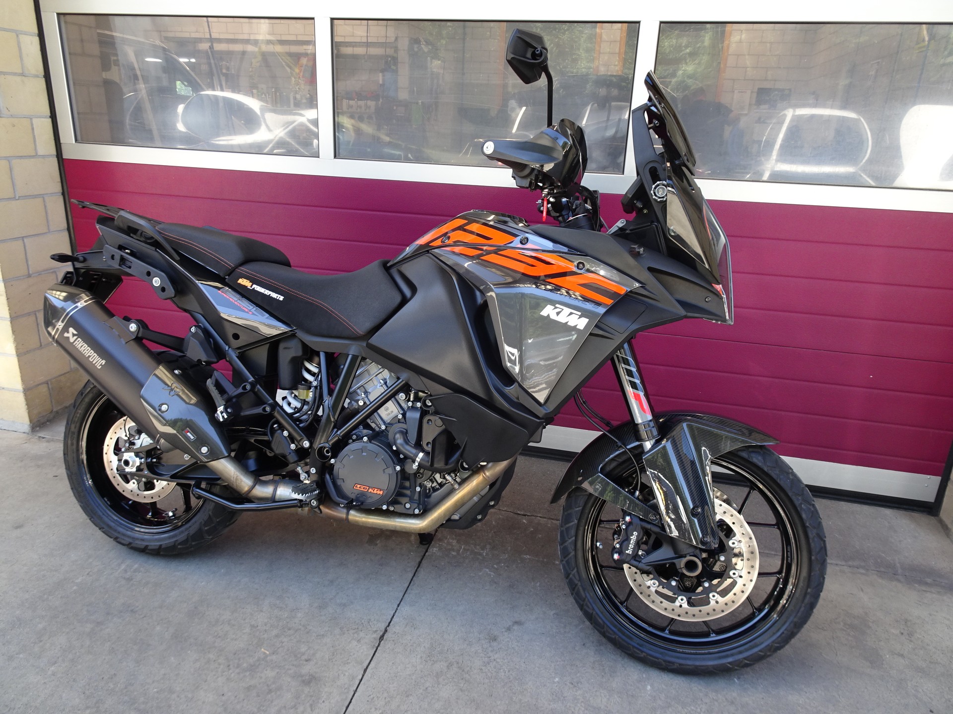 KTM 1290 Super Adventure S ABS-image-2