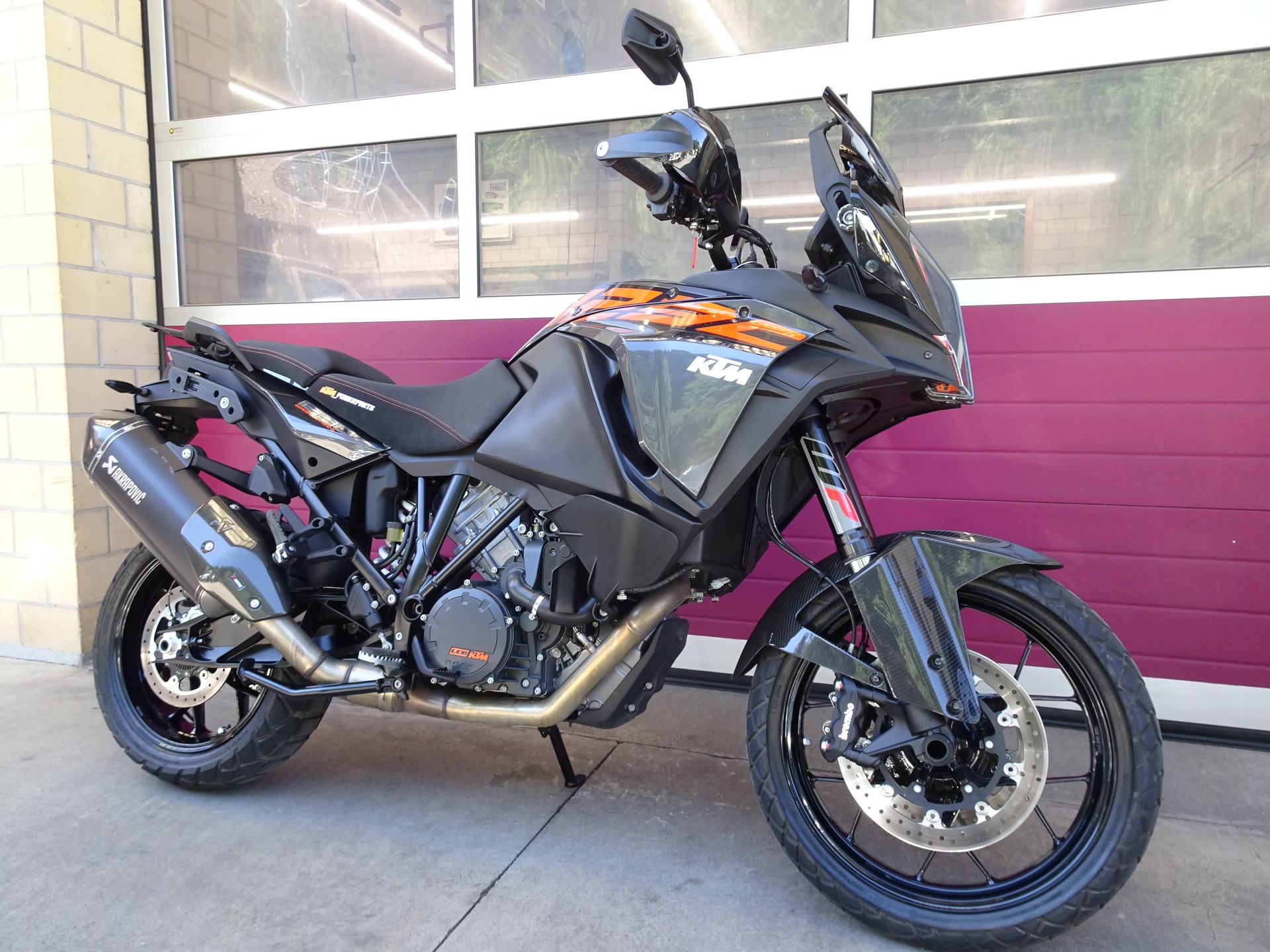 KTM 1290 Super Adventure S ABS-image-10