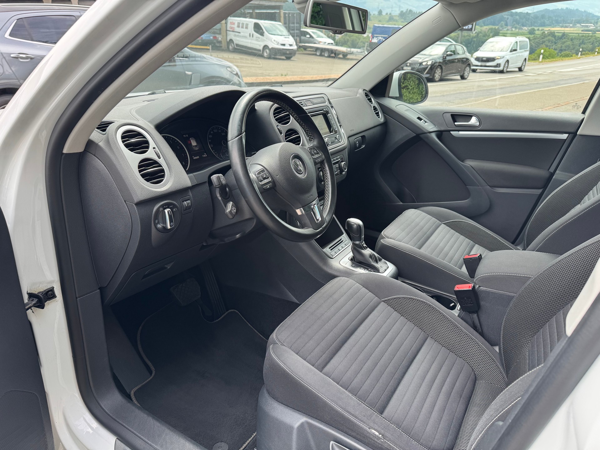 VW Tiguan 2.0 TSI Cup 4Motion DSG-image-4