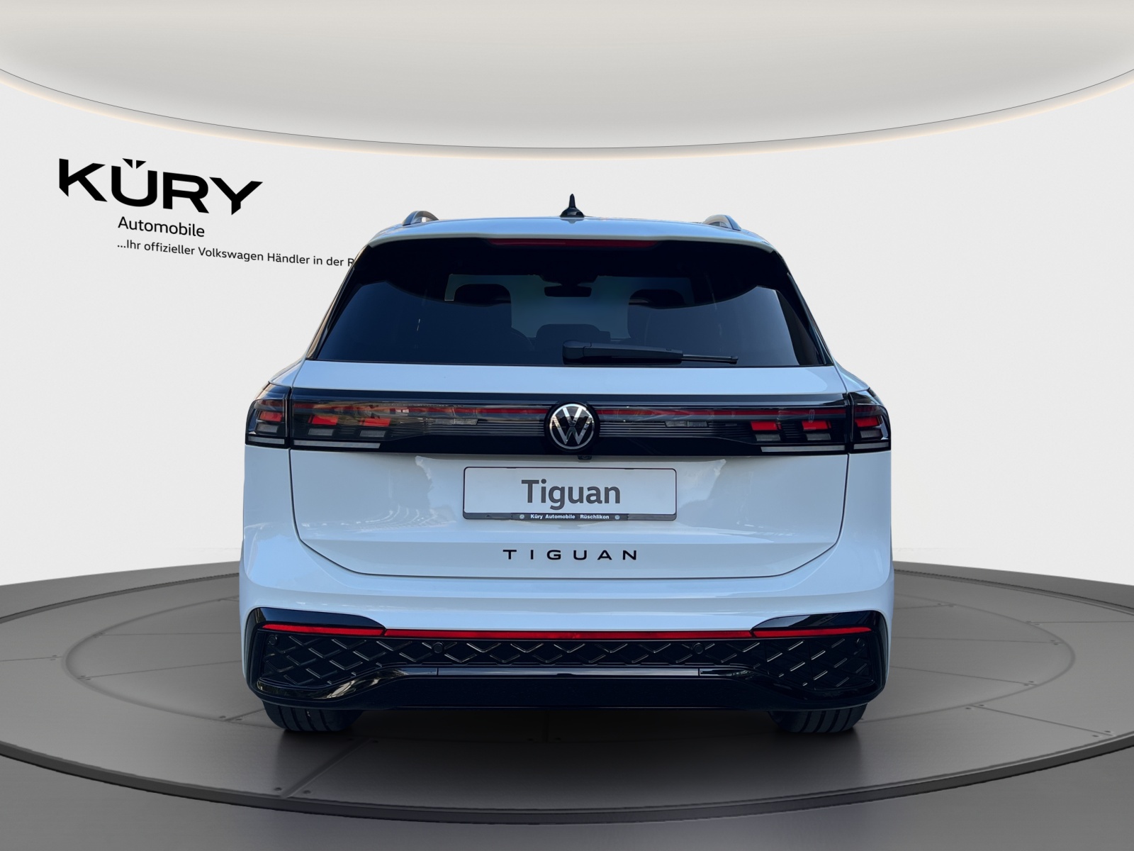 VW Tiguan 2.0 TSI DSG R-Line 4Motion-image-5