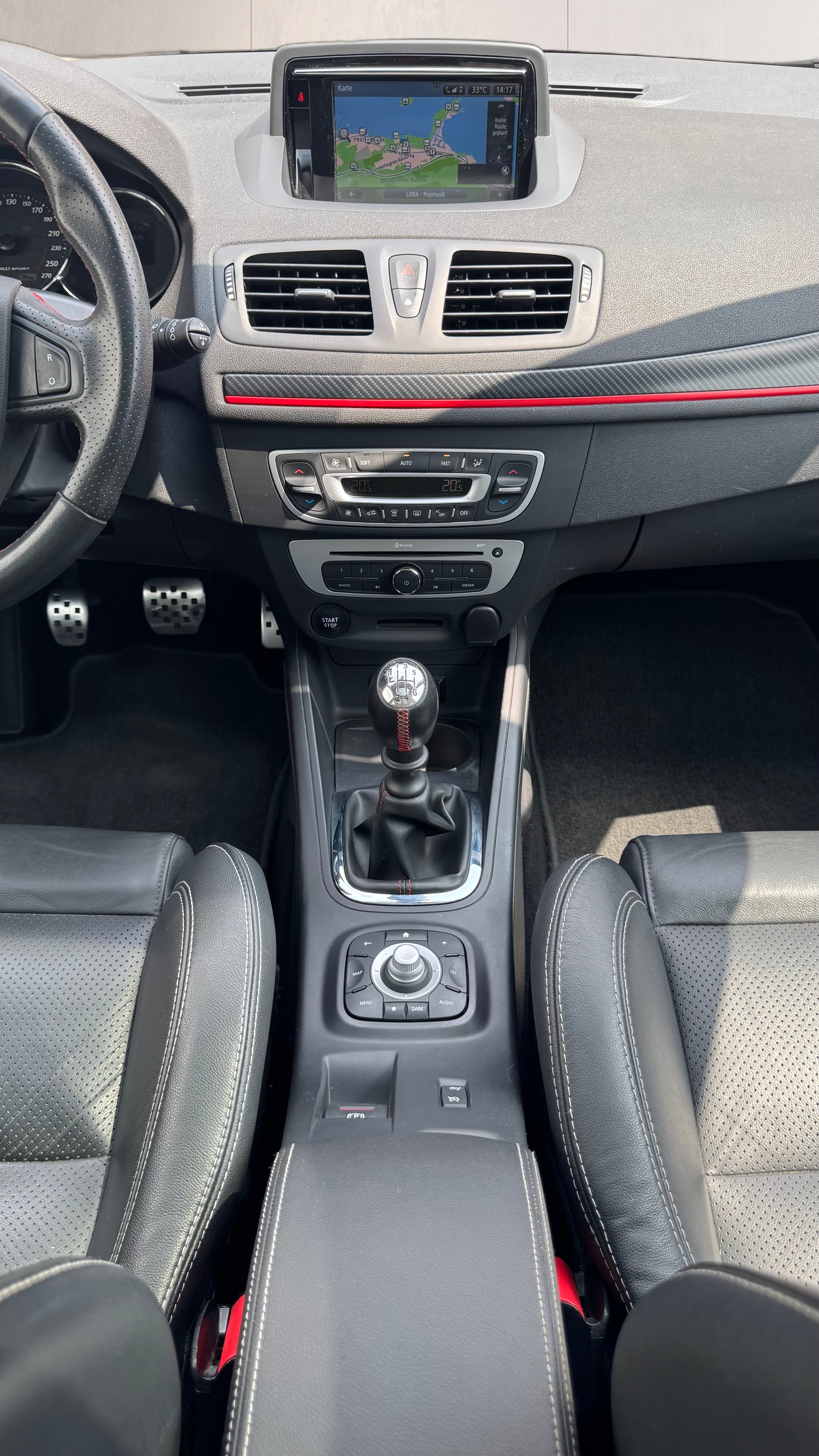RENAULT Mégane Grandtour 2.0 16V Turbo GT-image-24