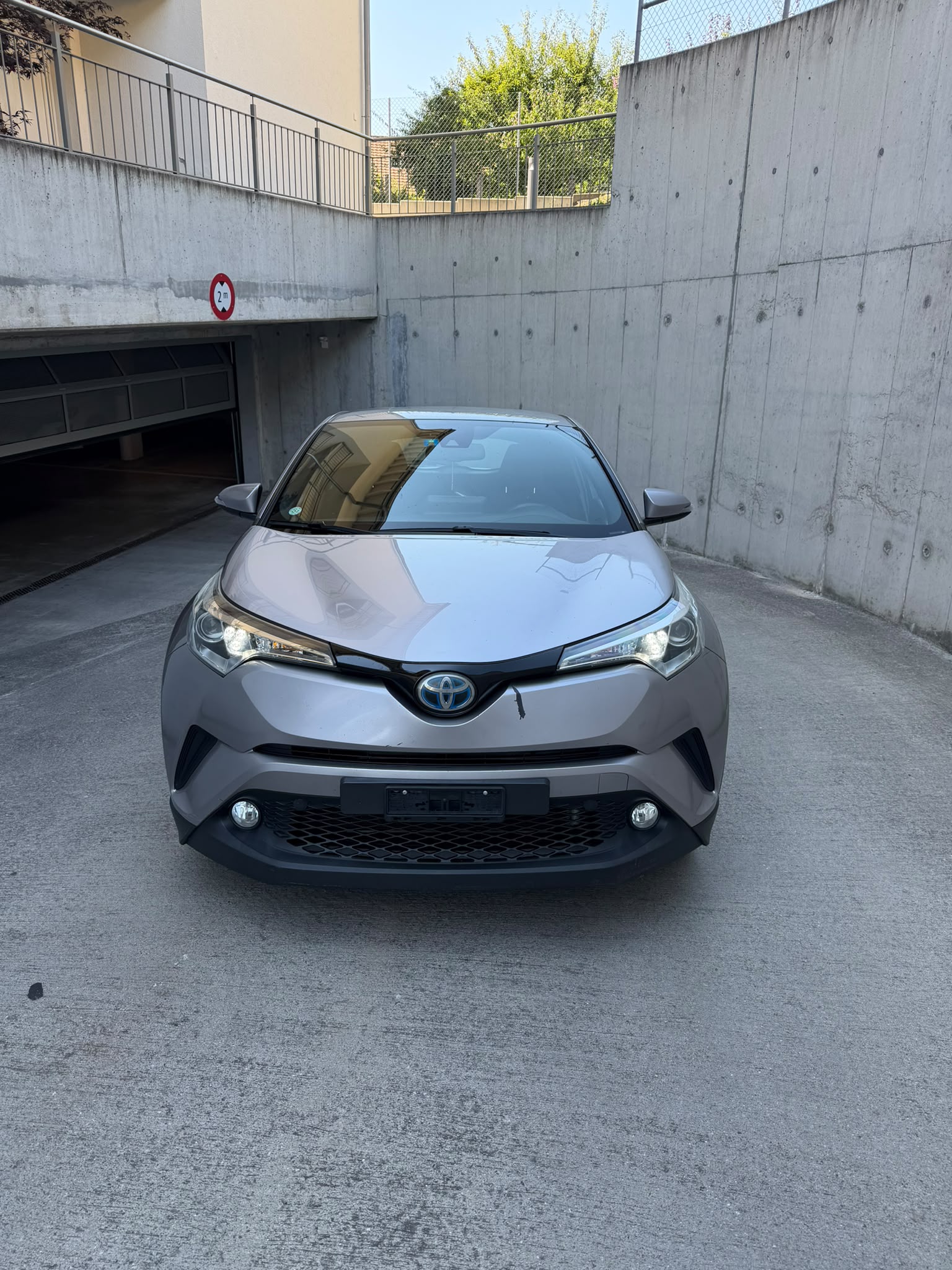 TOYOTA C-HR 1.8 HSD Limited CVT