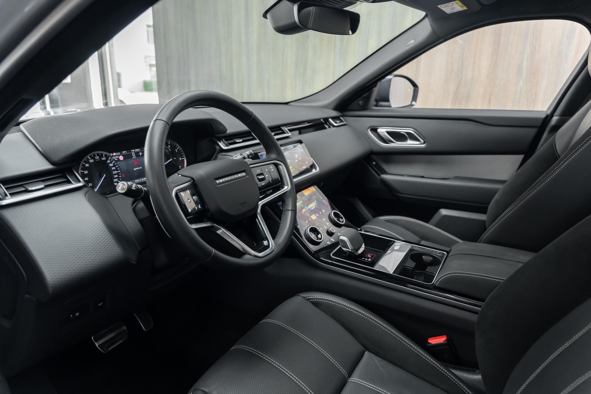 LAND ROVER Range Rover Velar R-Dynamic P 250 HSE Automatic-showroom-element-3