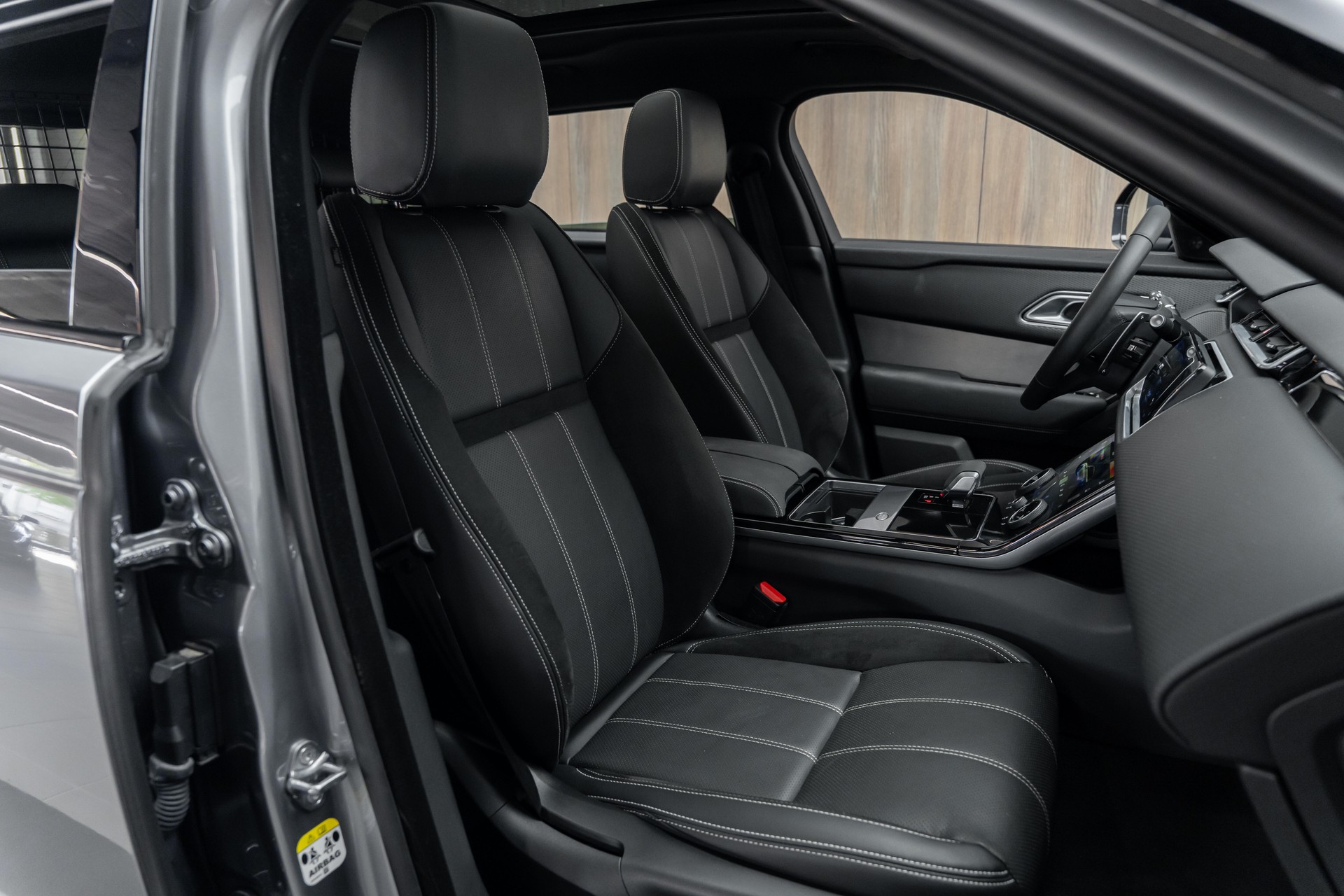 LAND ROVER Range Rover Velar R-Dynamic P 250 HSE Automatic-image-8