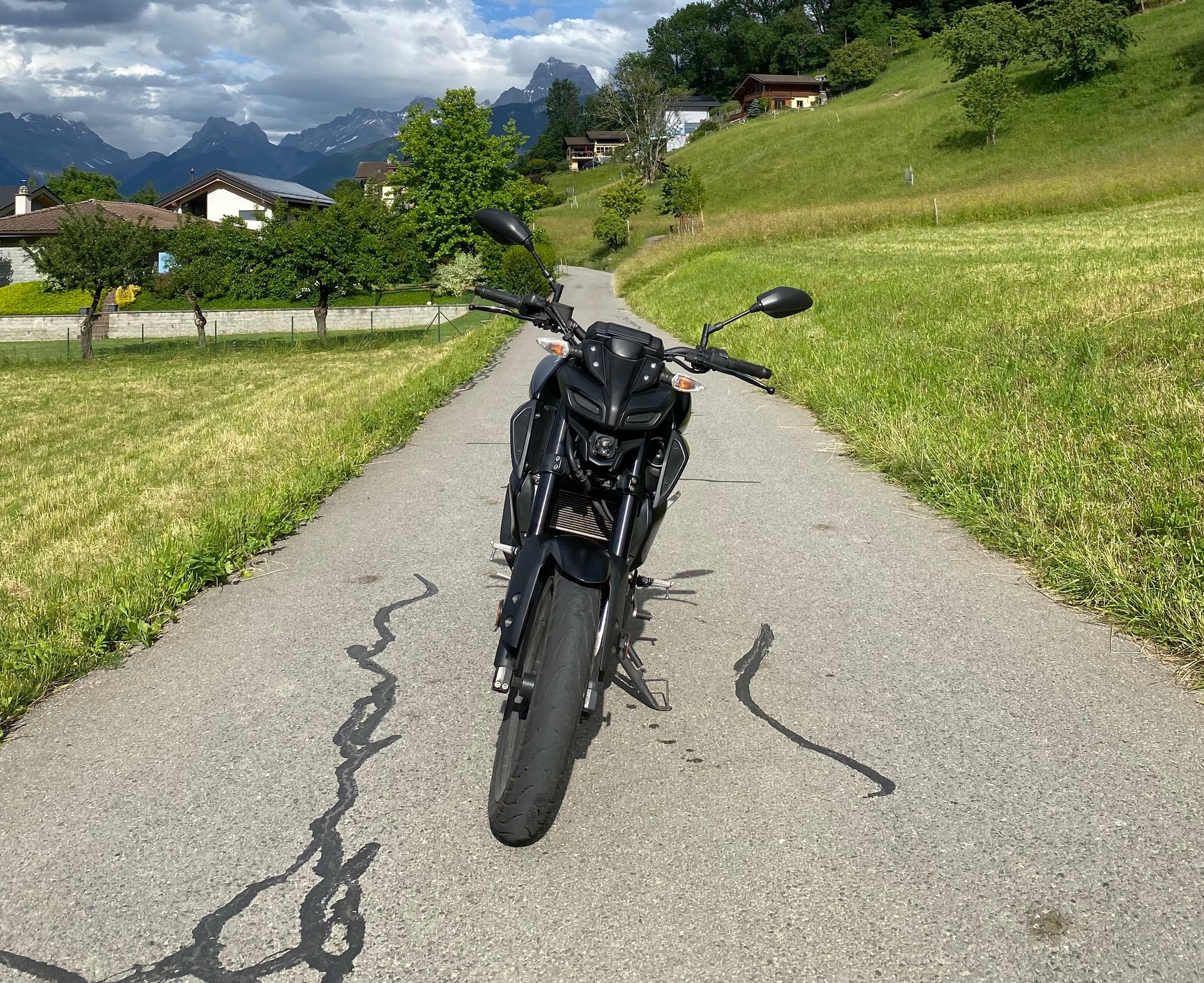 YAMAHA MT-125 ABS-image-2