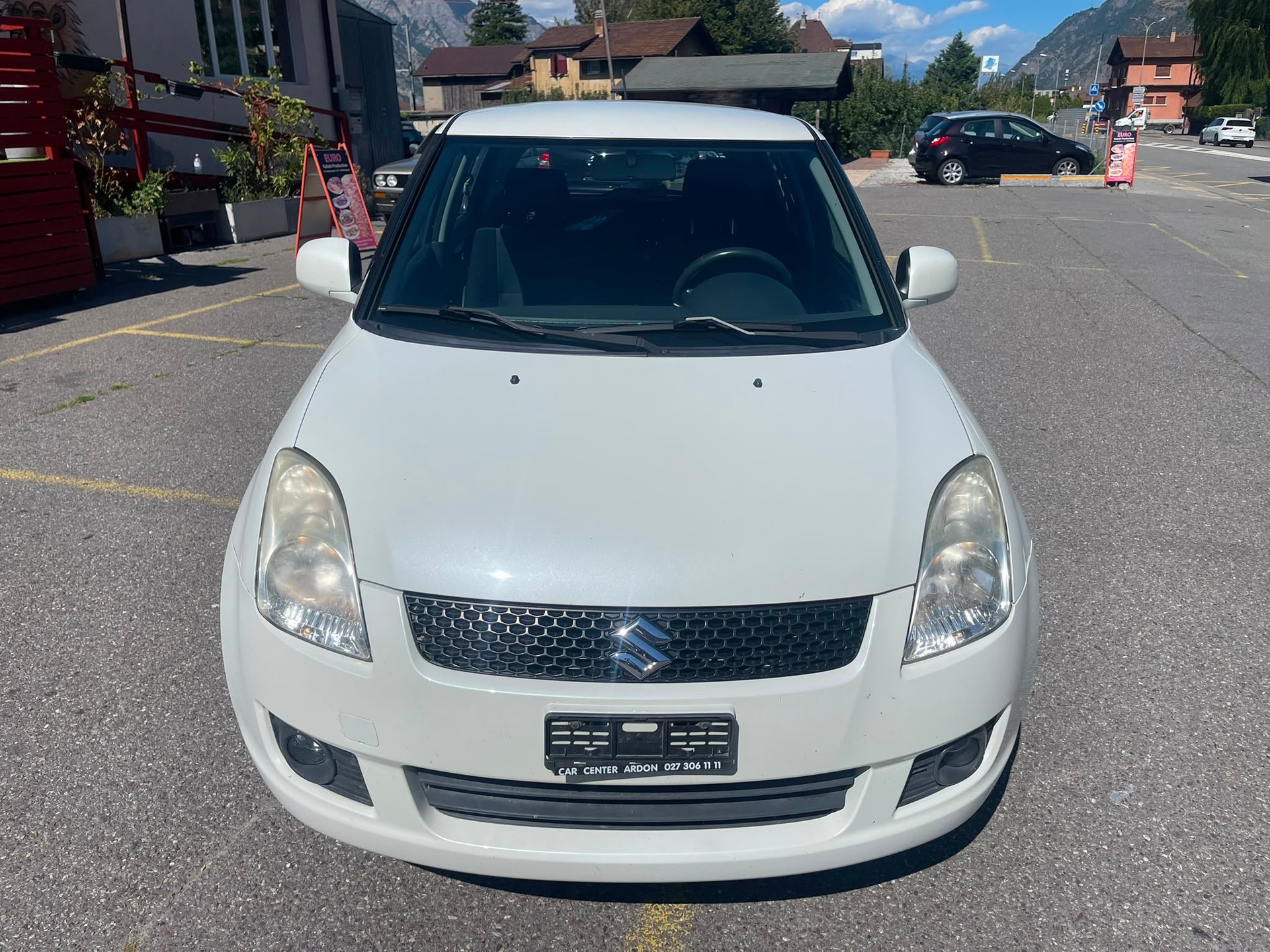 SUZUKI Swift 1.3i 16V GL Top Piz Sulai LE 4x4