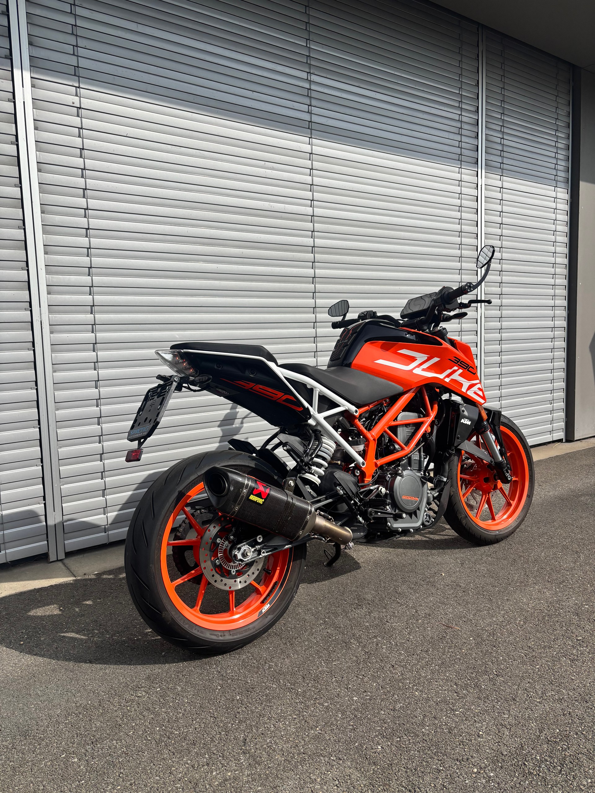 KTM 390 Duke ABS-image-4